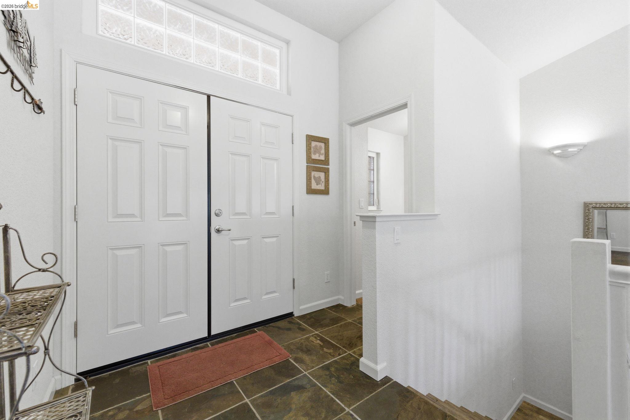 Detail Gallery Image 5 of 57 For 20024 Lower Skyridge Dr, Groveland,  CA 95321 - 3 Beds | 2/1 Baths