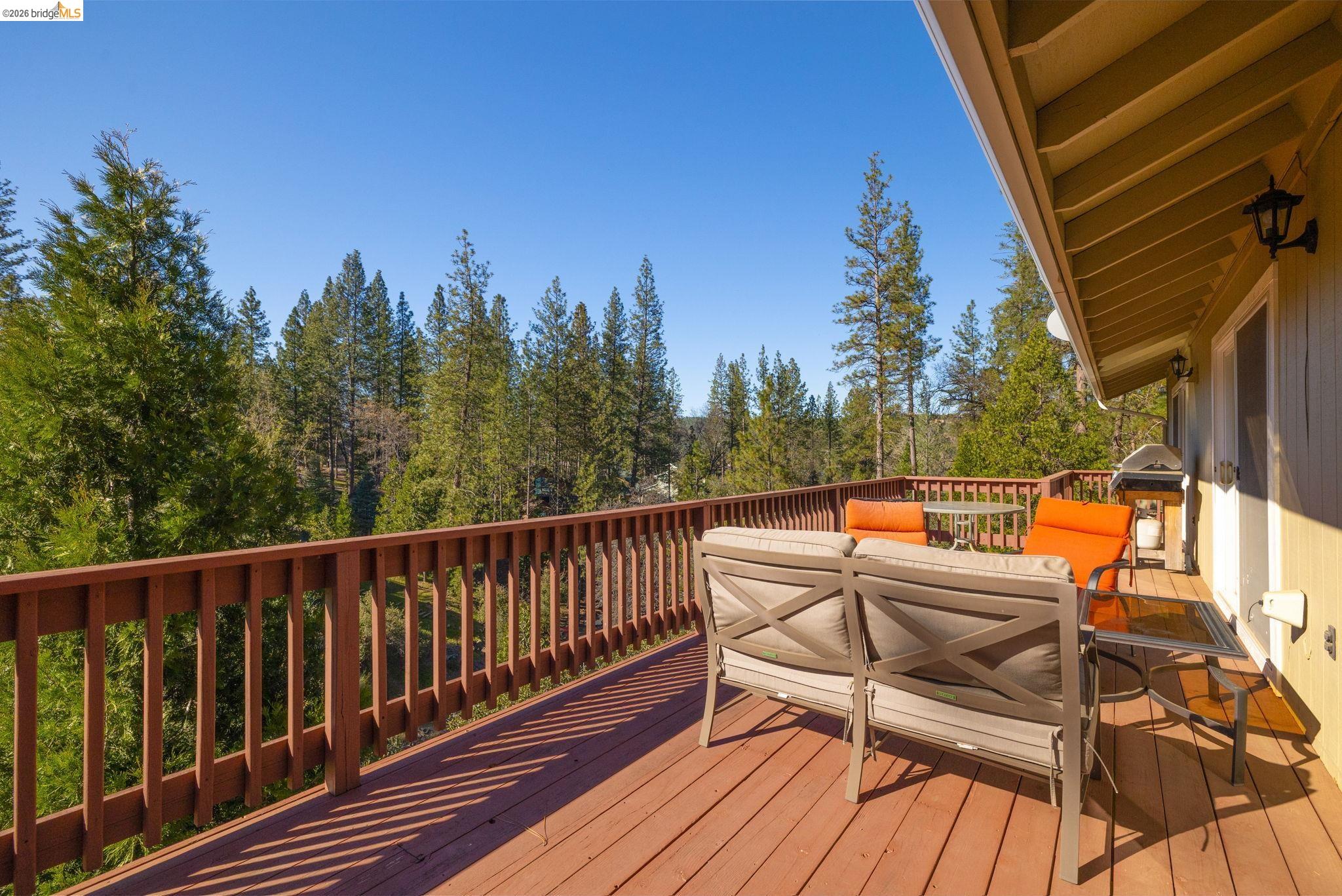 Detail Gallery Image 45 of 57 For 20024 Lower Skyridge Dr, Groveland,  CA 95321 - 3 Beds | 2/1 Baths