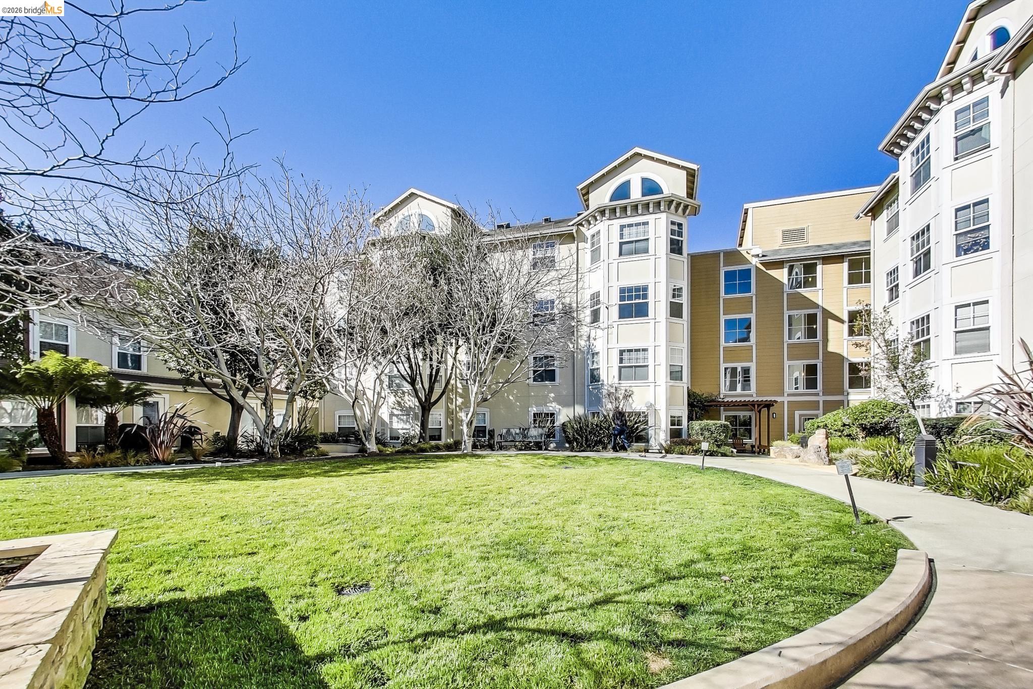 Detail Gallery Image 32 of 34 For 555 10th St #312,  Oakland,  CA 94607 - 2 Beds | 2 Baths