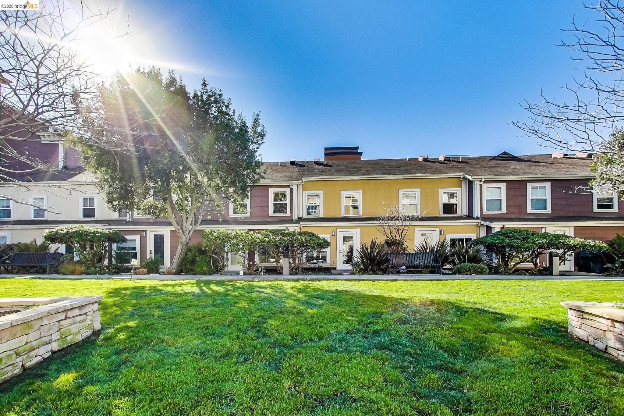 Detail Gallery Image 34 of 34 For 555 10th St #312,  Oakland,  CA 94607 - 2 Beds | 2 Baths