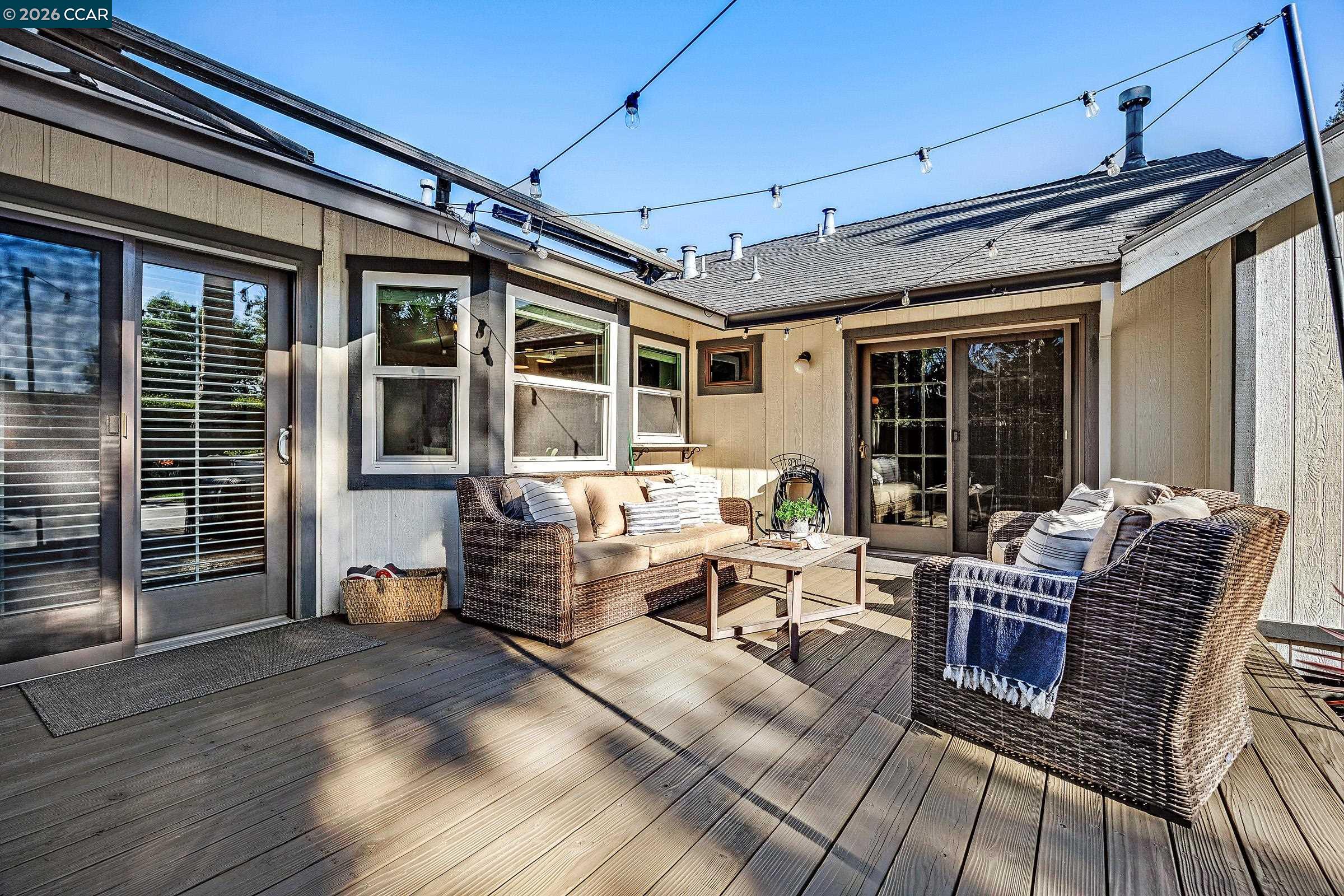 Detail Gallery Image 30 of 50 For 5011 Erica Way, Livermore,  CA 94550 - 3 Beds | 3 Baths