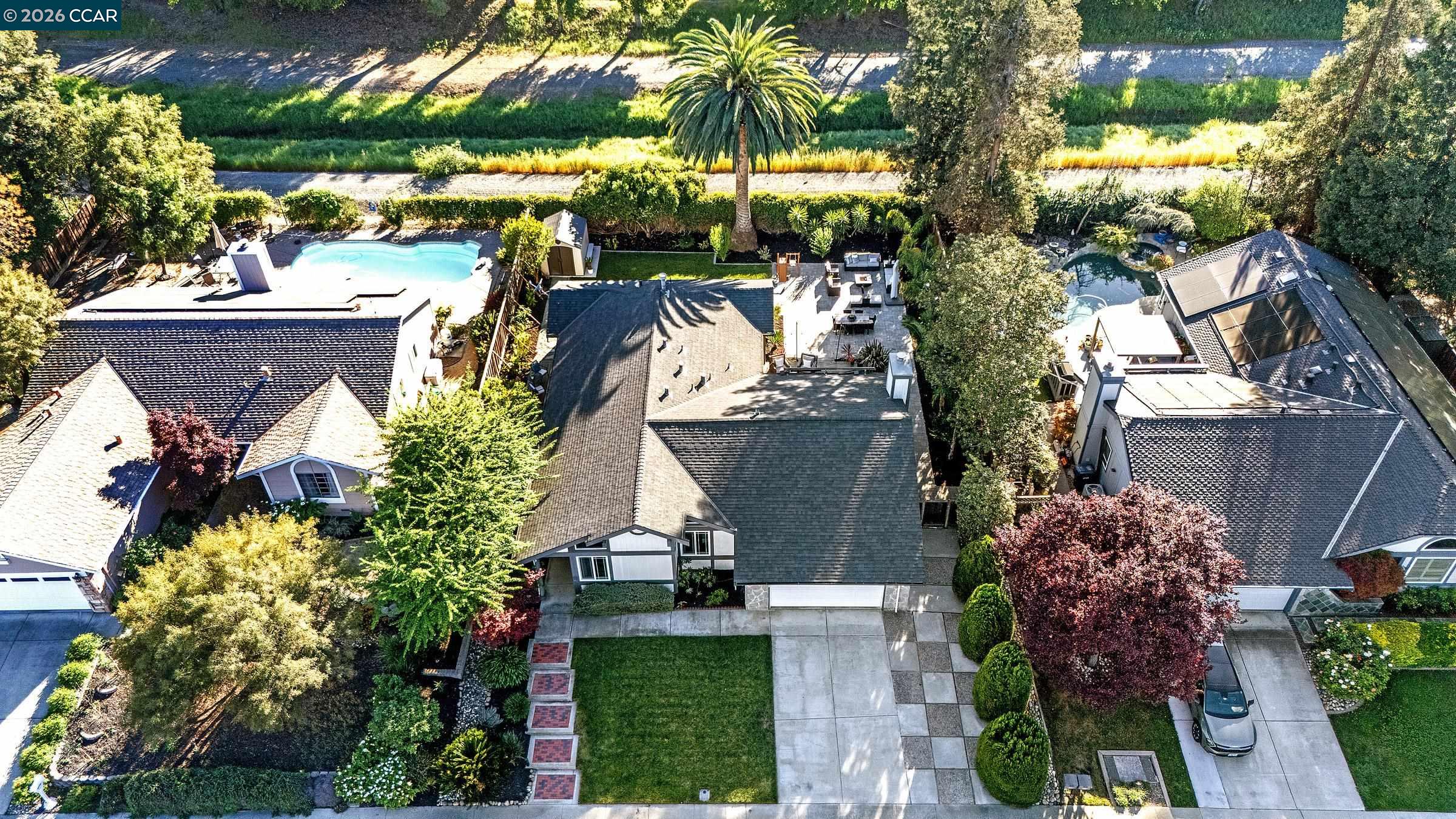 Detail Gallery Image 35 of 50 For 5011 Erica Way, Livermore,  CA 94550 - 3 Beds | 3 Baths