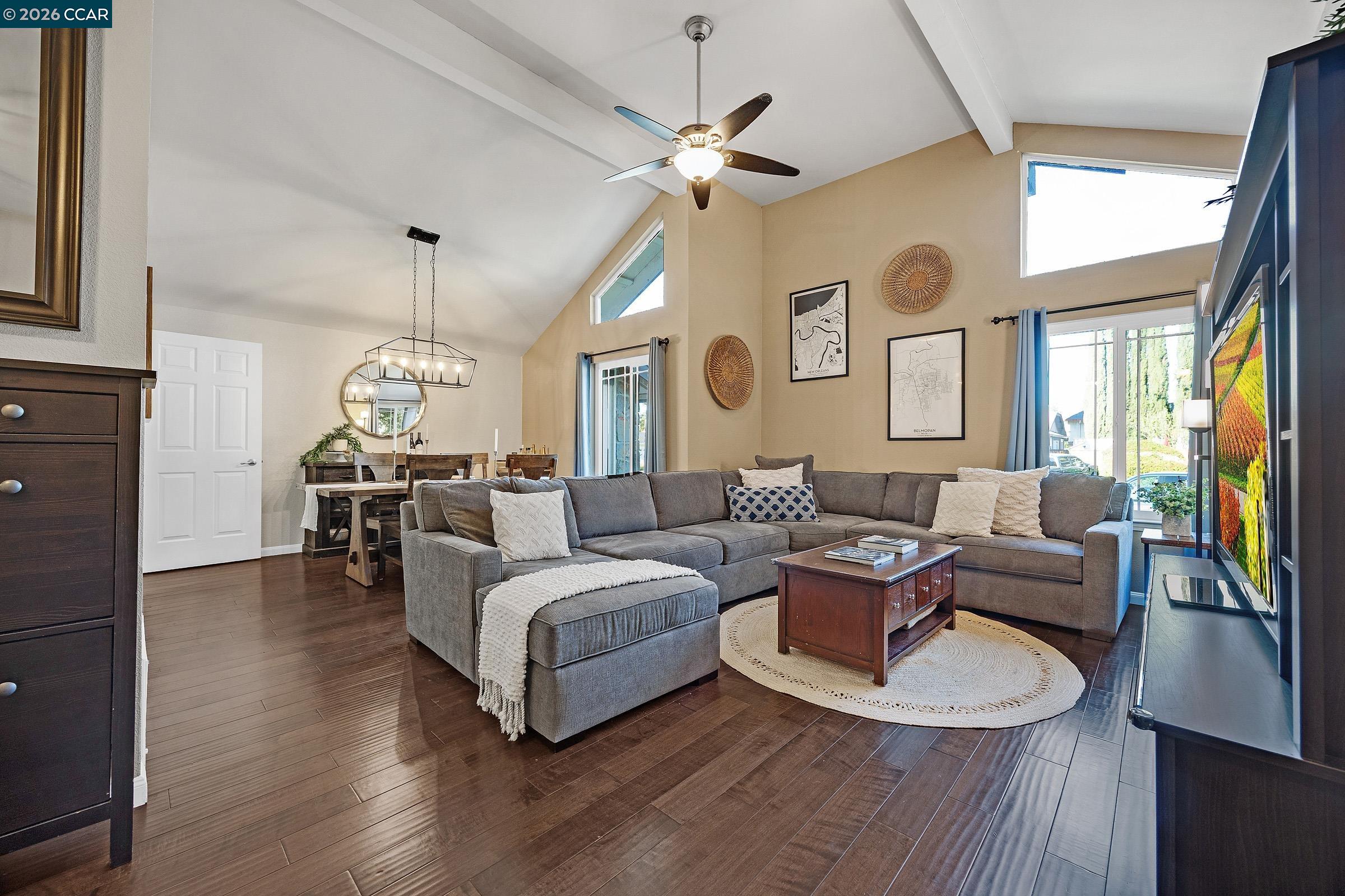 Detail Gallery Image 5 of 50 For 5011 Erica Way, Livermore,  CA 94550 - 3 Beds | 3 Baths