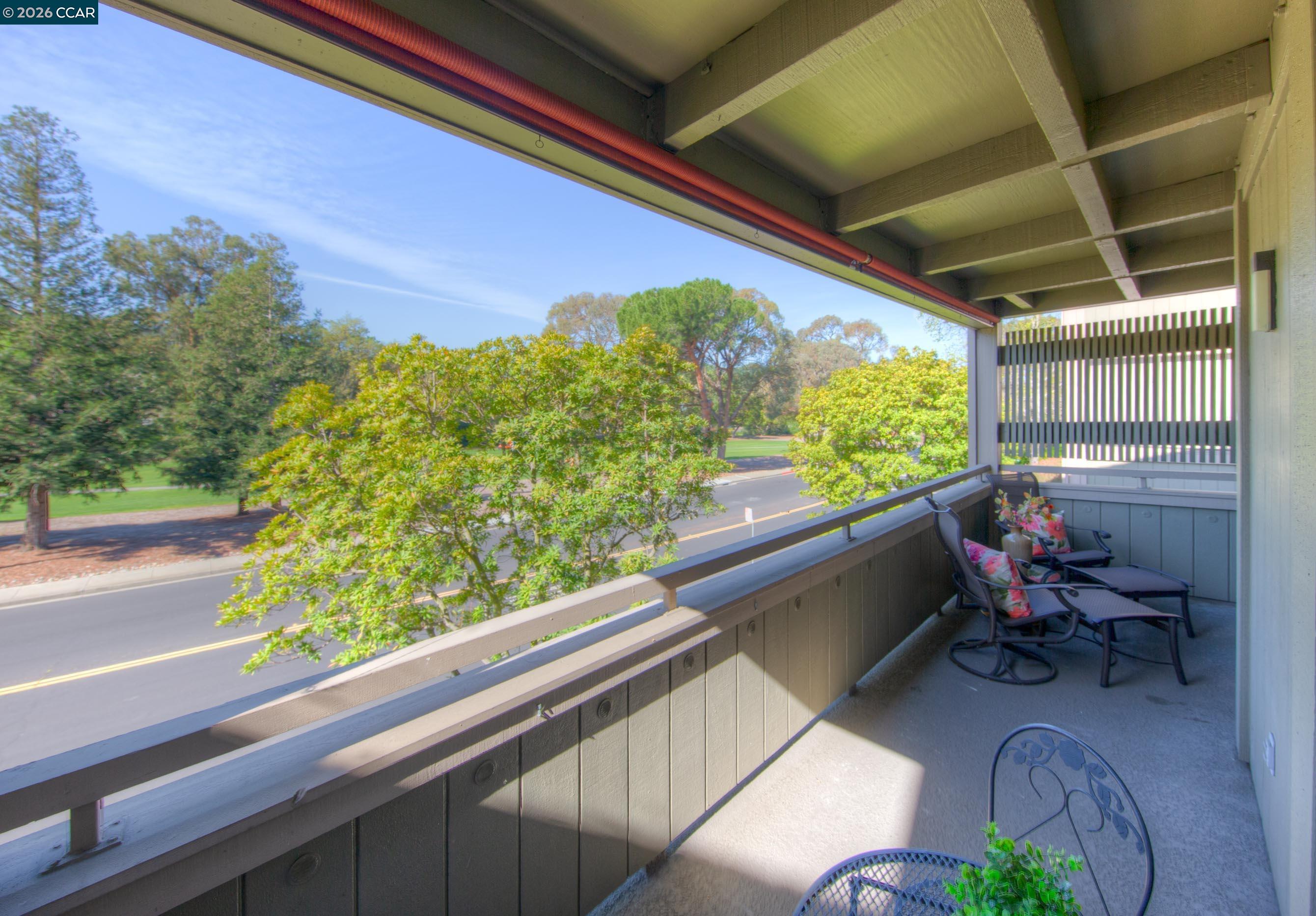 Photo #2: 41128017 Listing: Photo #2