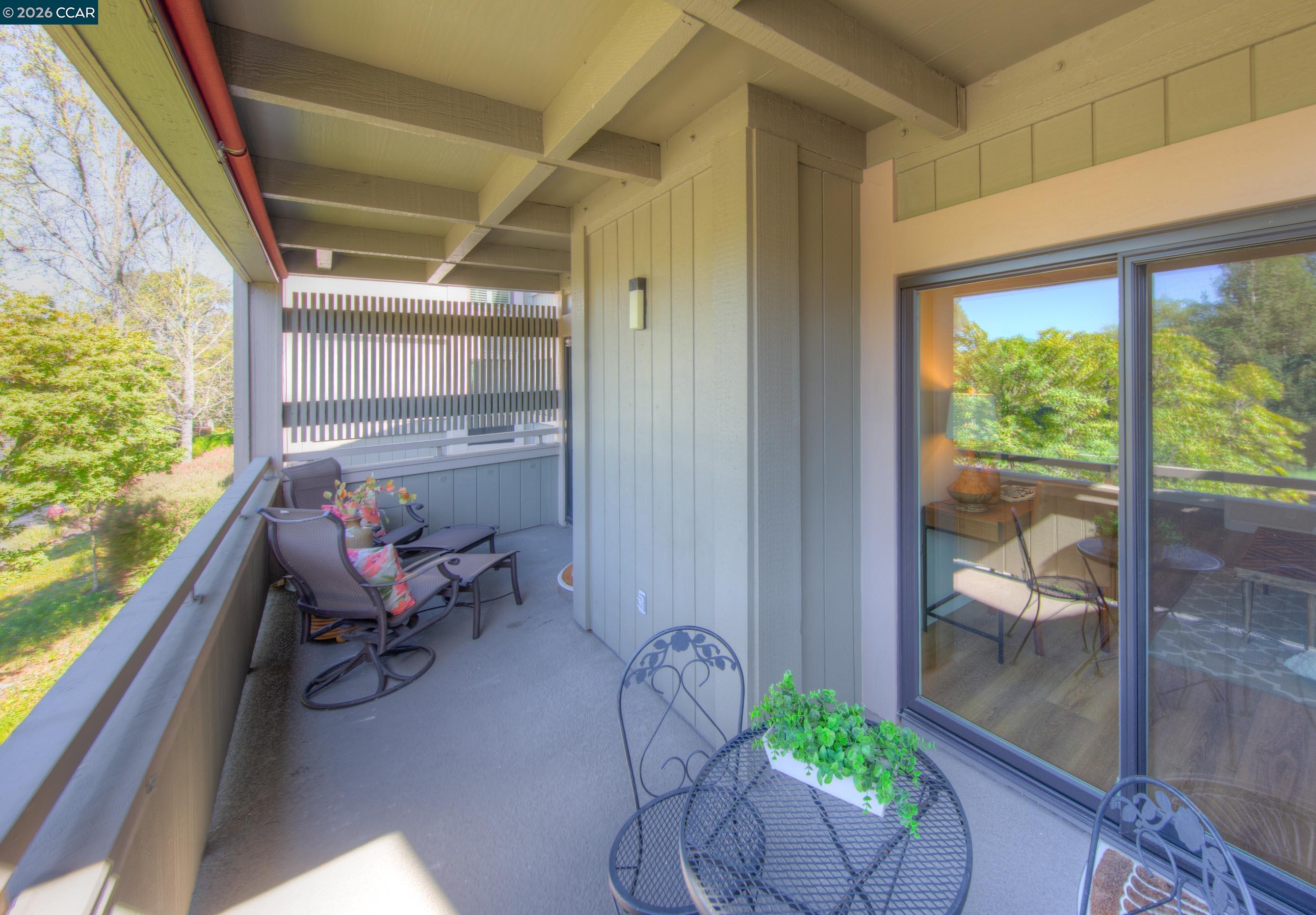 Photo #4: 41128017 Listing: Photo #4