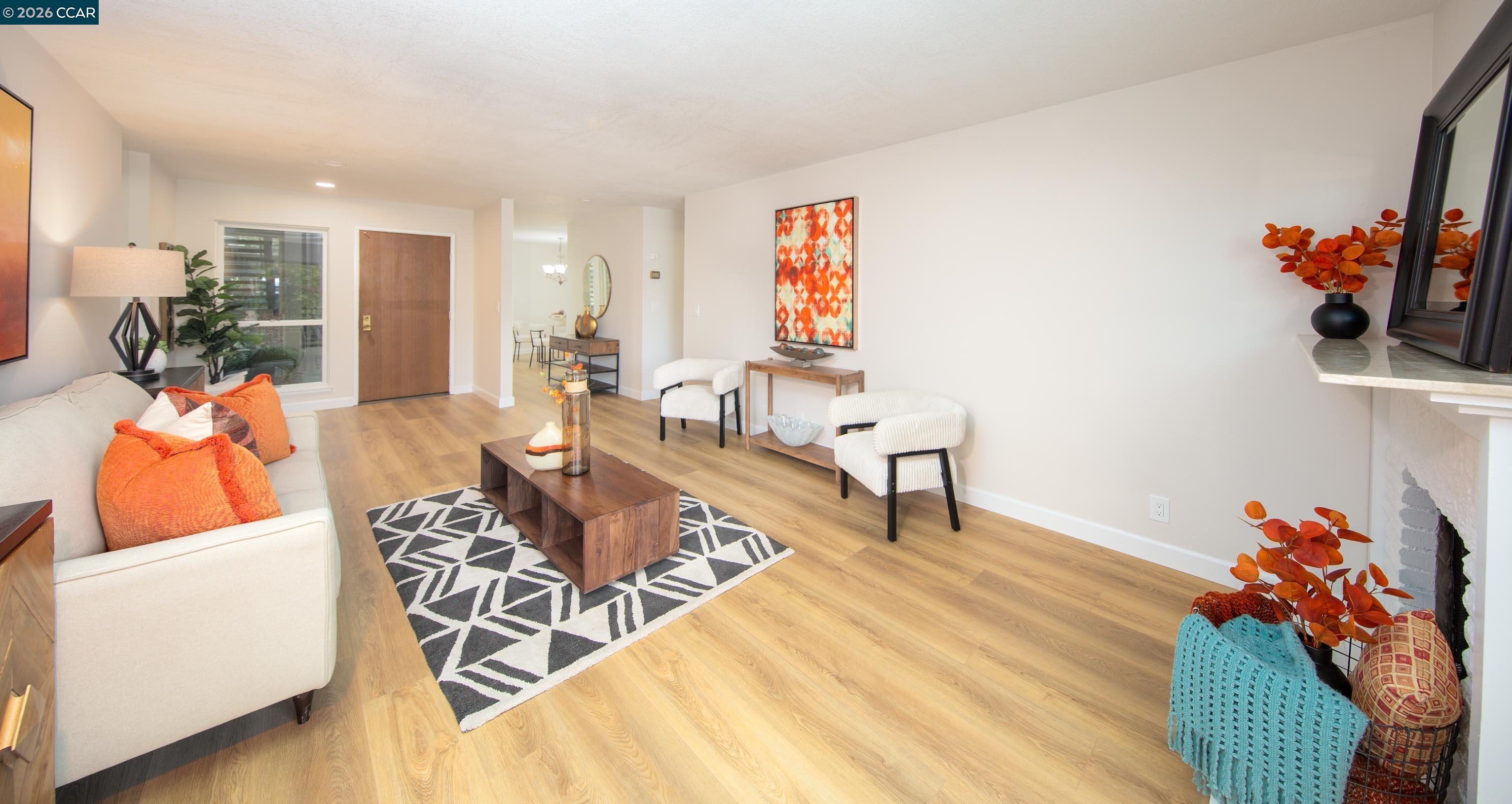 Photo #5: 41128017 Listing: Photo #5