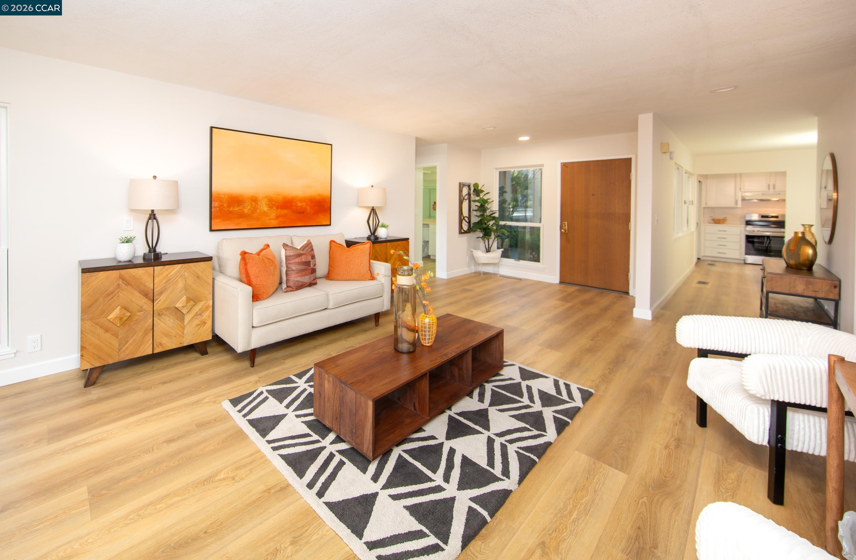 Photo #6: 41128017 Listing: Photo #6