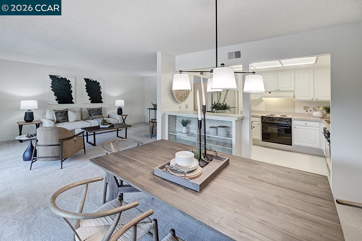 Photo #8: 41128018 Listing: Photo #8