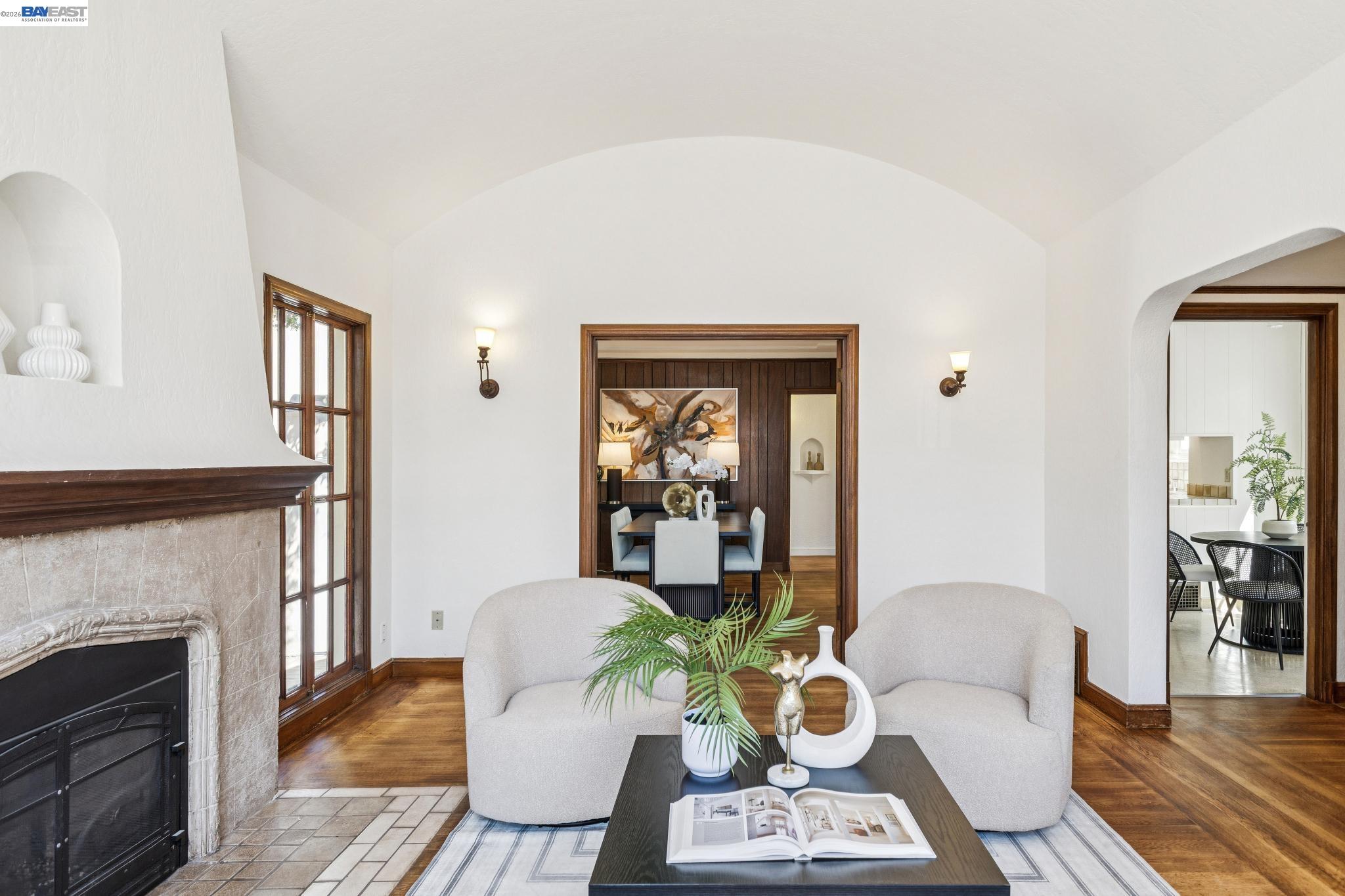 Detail Gallery Image 11 of 40 For 2811 Yosemite Ave, Alameda,  CA 94501 - 3 Beds | 1/1 Baths