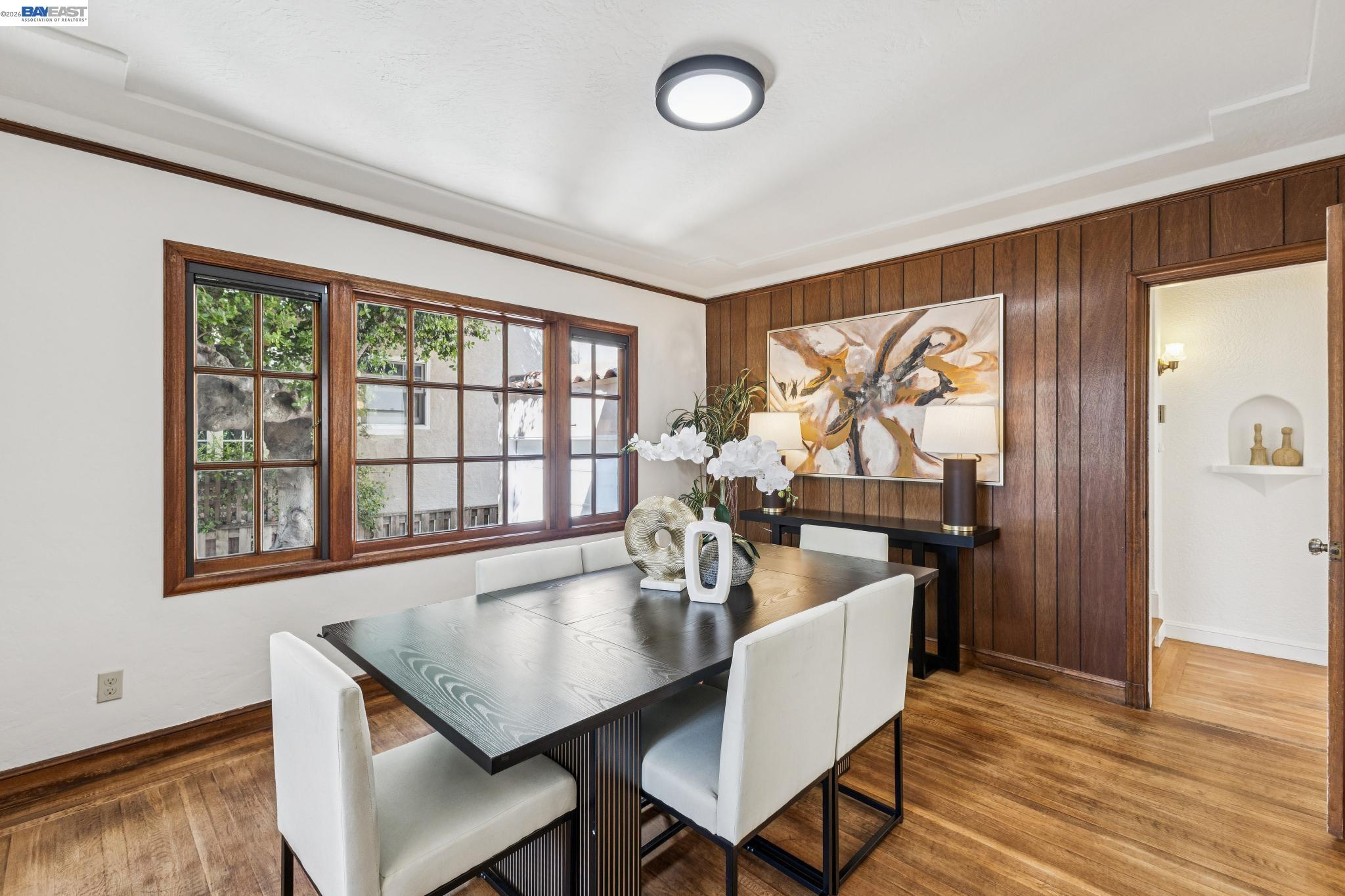 Detail Gallery Image 13 of 40 For 2811 Yosemite Ave, Alameda,  CA 94501 - 3 Beds | 1/1 Baths