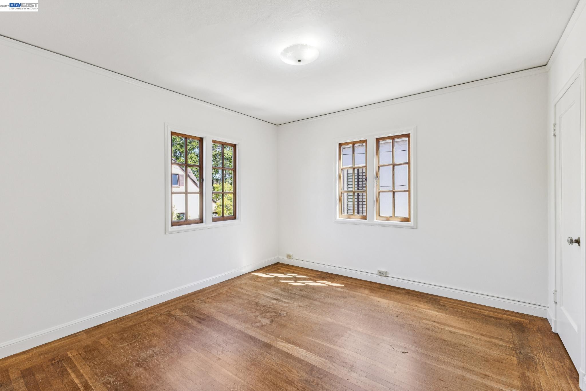 Detail Gallery Image 28 of 40 For 2811 Yosemite Ave, Alameda,  CA 94501 - 3 Beds | 1/1 Baths