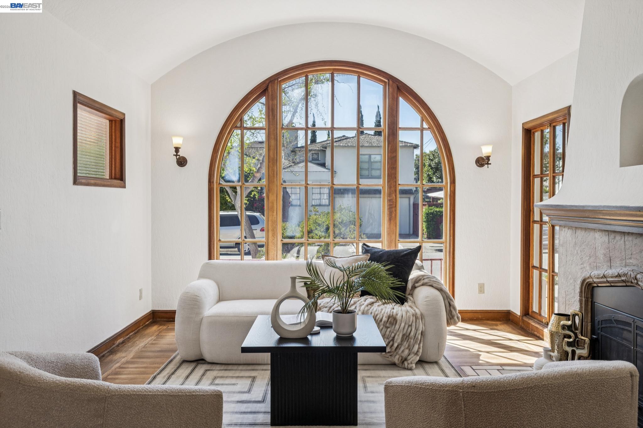 Detail Gallery Image 7 of 40 For 2811 Yosemite Ave, Alameda,  CA 94501 - 3 Beds | 1/1 Baths