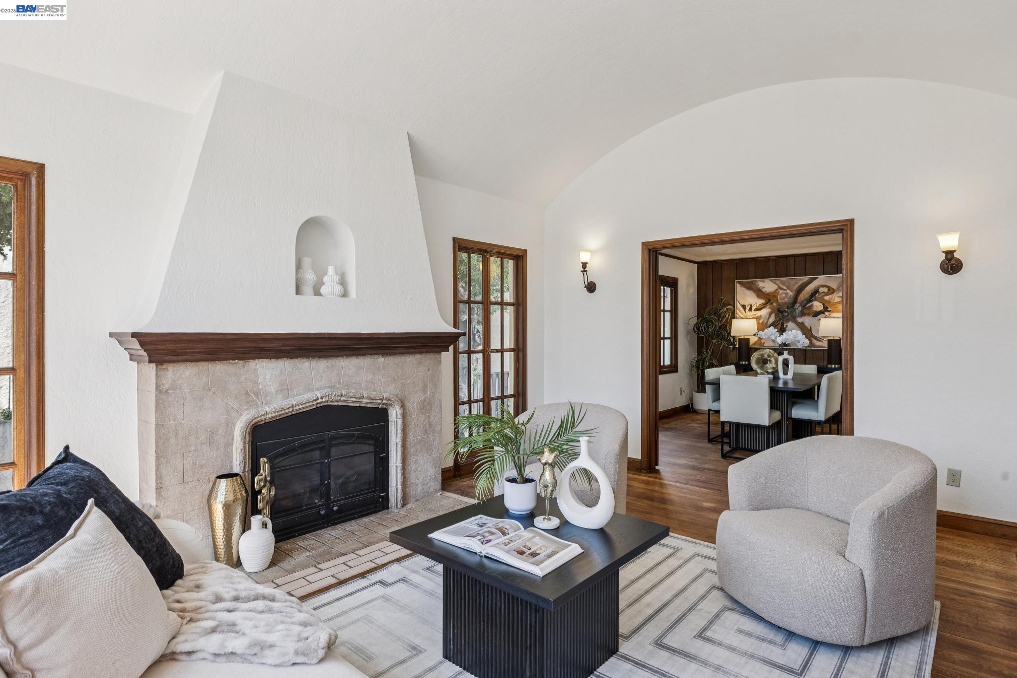 Detail Gallery Image 8 of 40 For 2811 Yosemite Ave, Alameda,  CA 94501 - 3 Beds | 1/1 Baths