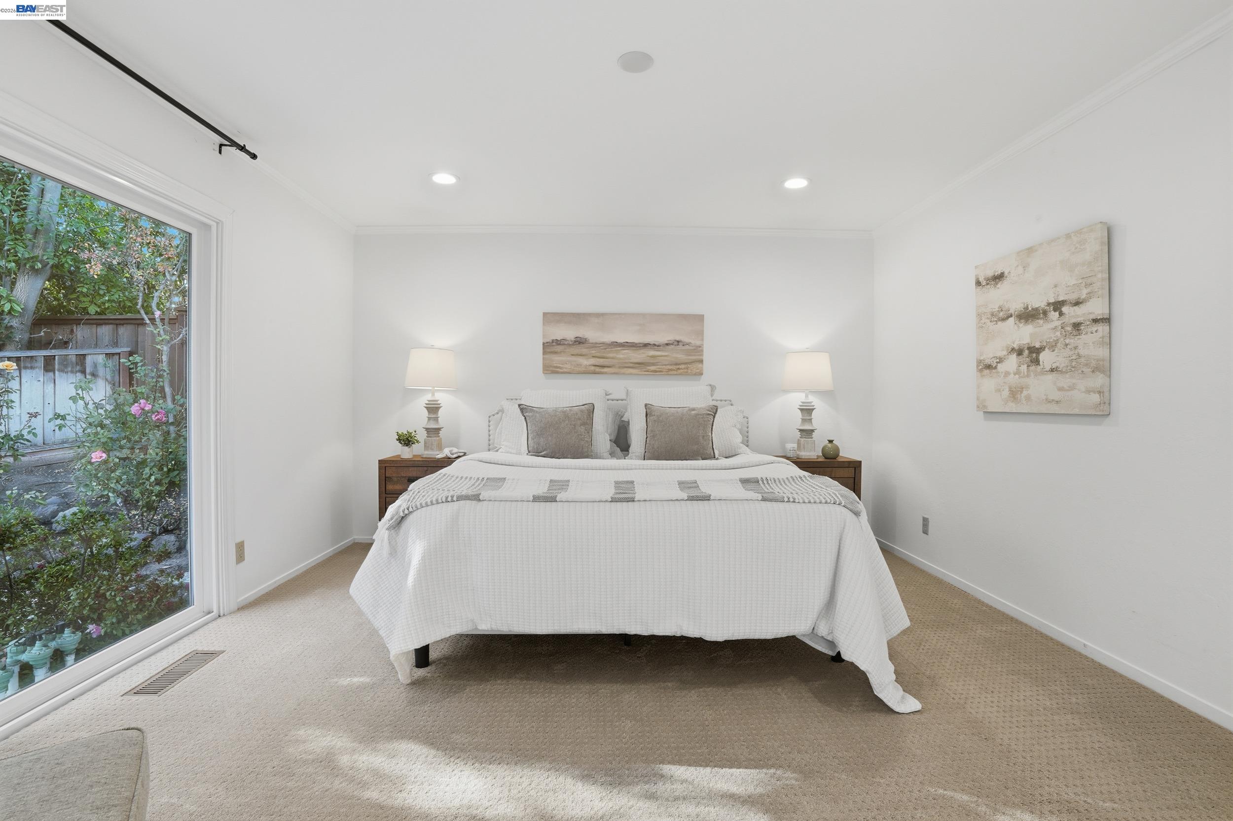 Detail Gallery Image 19 of 51 For 2402 Royal Oaks Drive, Alamo,  CA 94507 - 4 Beds | 2 Baths