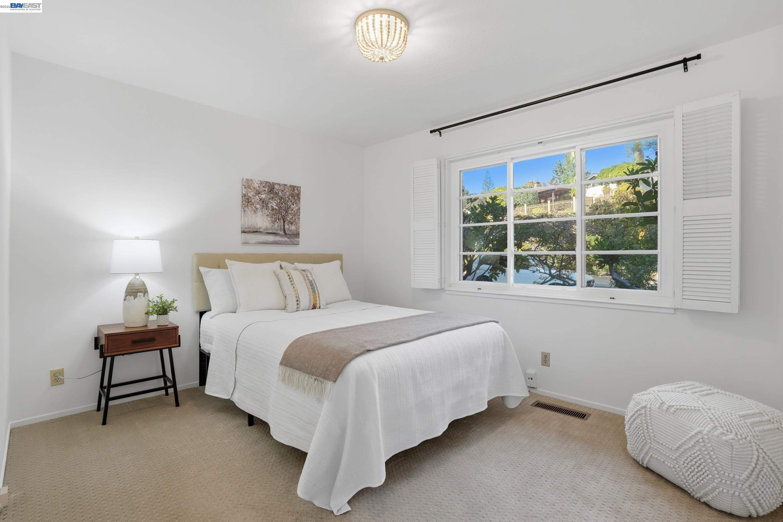 Detail Gallery Image 26 of 51 For 2402 Royal Oaks Drive, Alamo,  CA 94507 - 4 Beds | 2 Baths