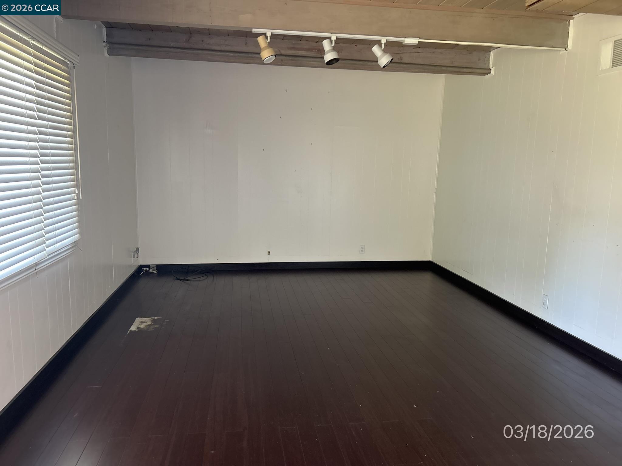 Detail Gallery Image 22 of 42 For 6233 Leona St, Oakland,  CA 94605 - 4 Beds | 2 Baths