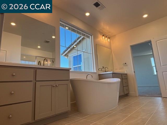 Detail Gallery Image 8 of 10 For 3535 Bullard Lane, Lathrop,  CA 95330-0000 - 5 Beds | 4/1 Baths