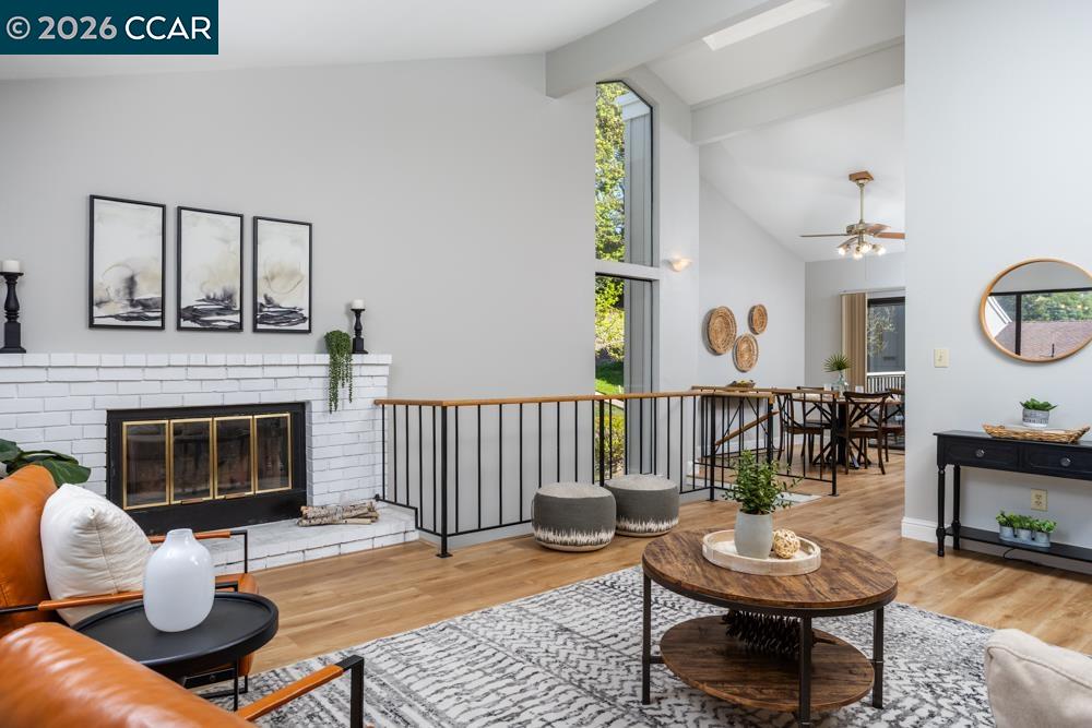 Photo #2: 41128026 Listing: Photo #2