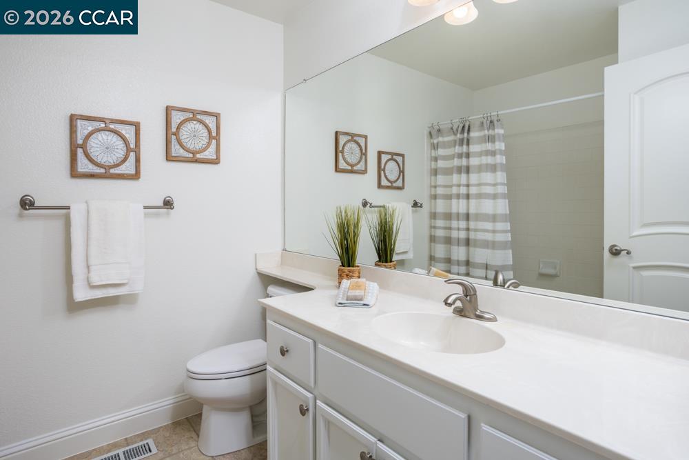 Photo #8: 41128026 Listing: Photo #8