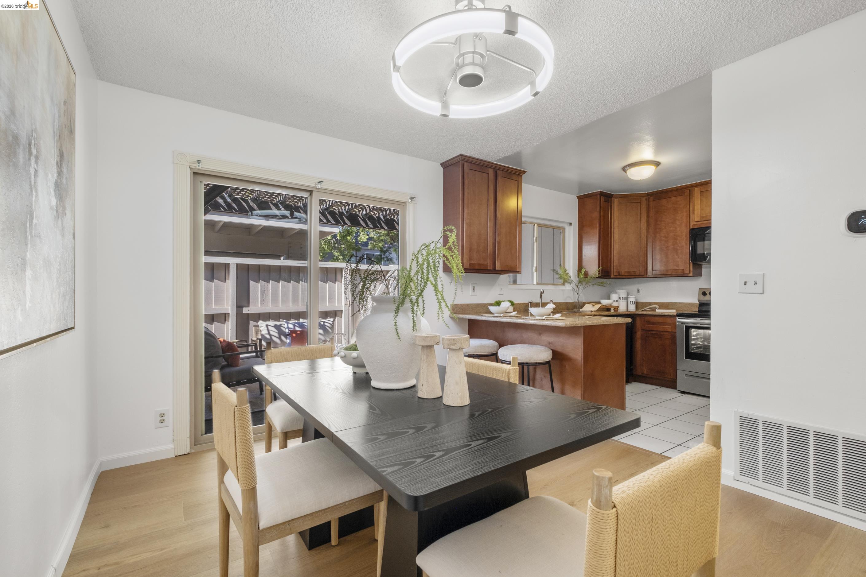 Photo #12: 41128027 Listing: Photo #12