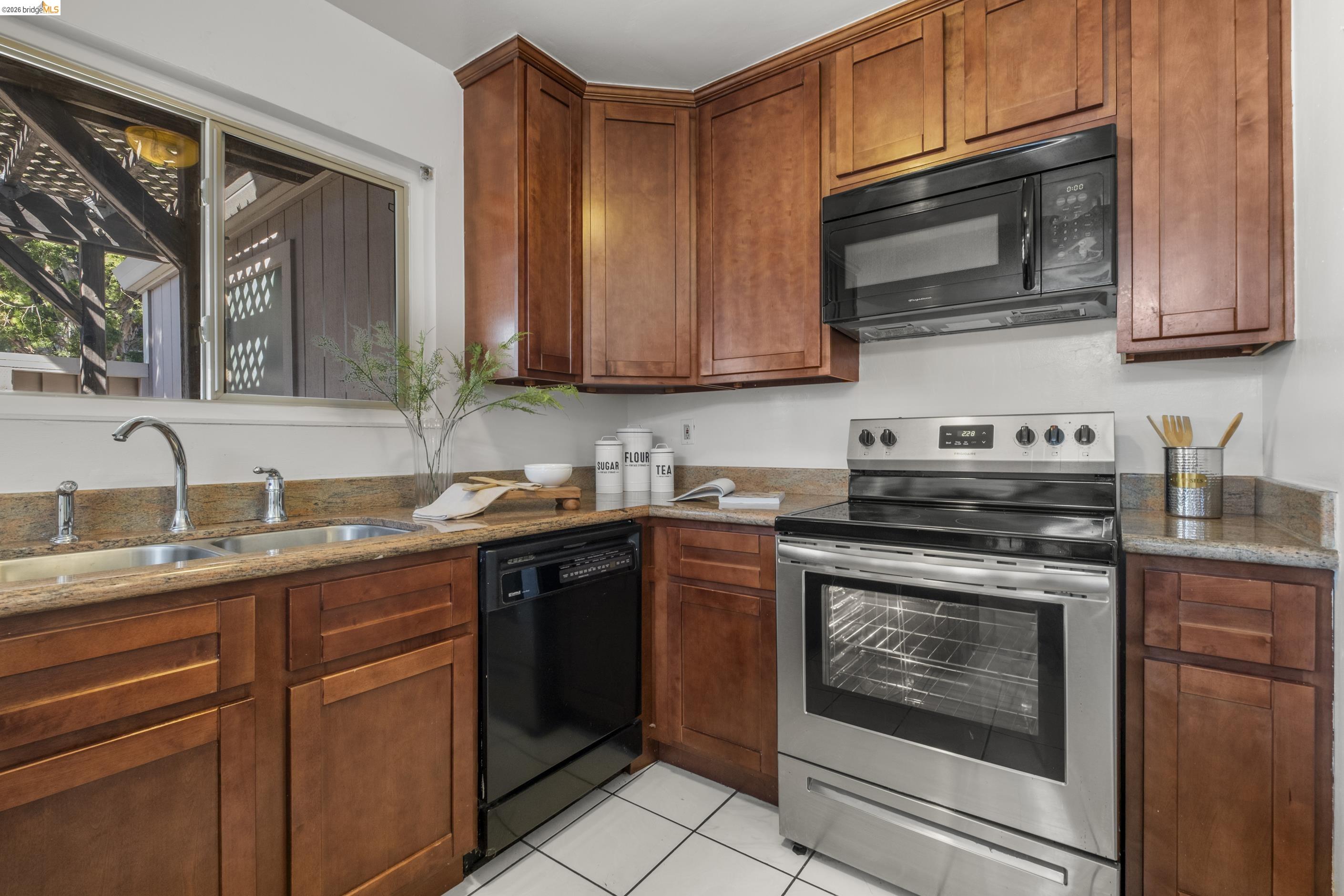 Photo #13: 41128027 Listing: Photo #13