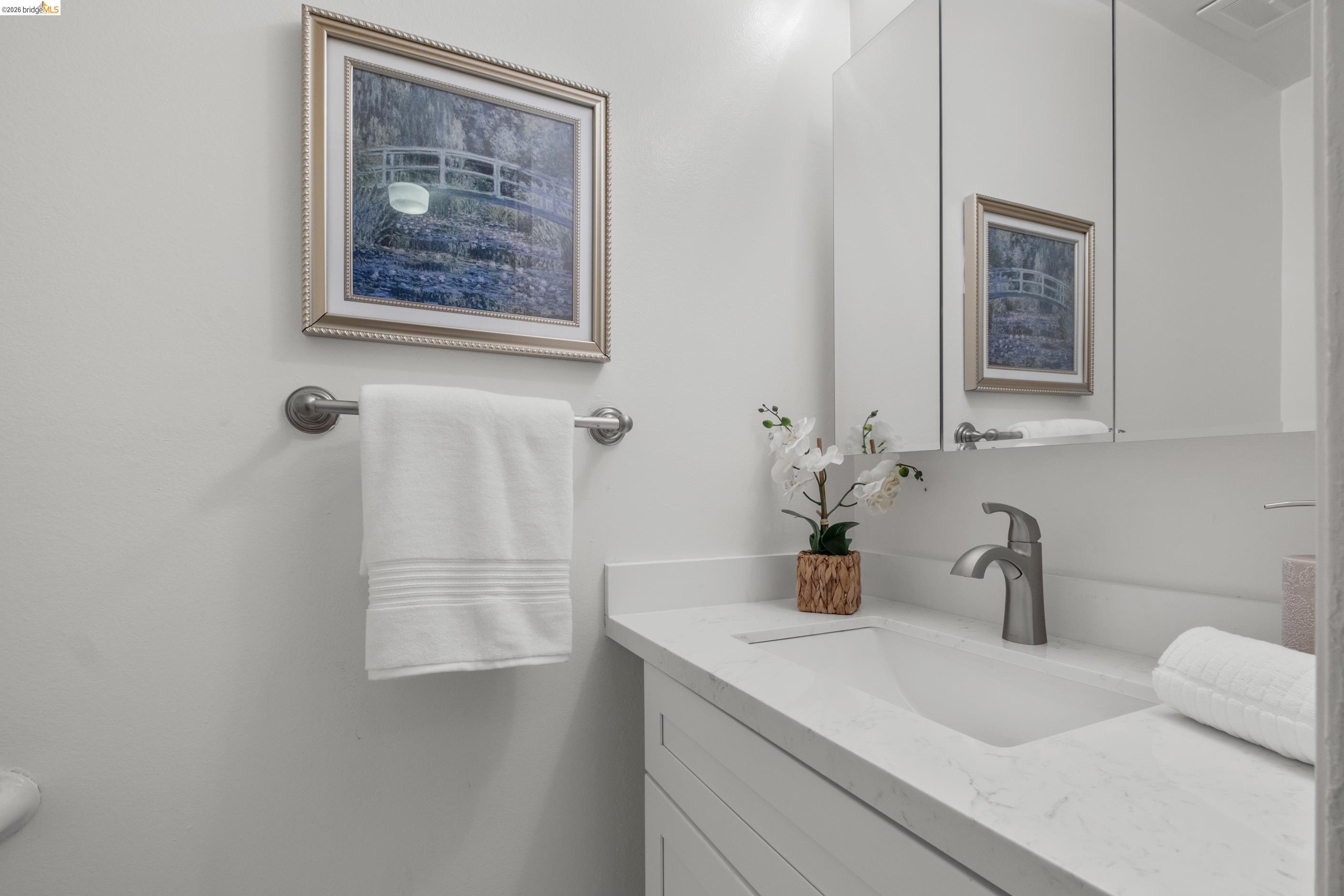 Photo #17: 41128027 Listing: Photo #17