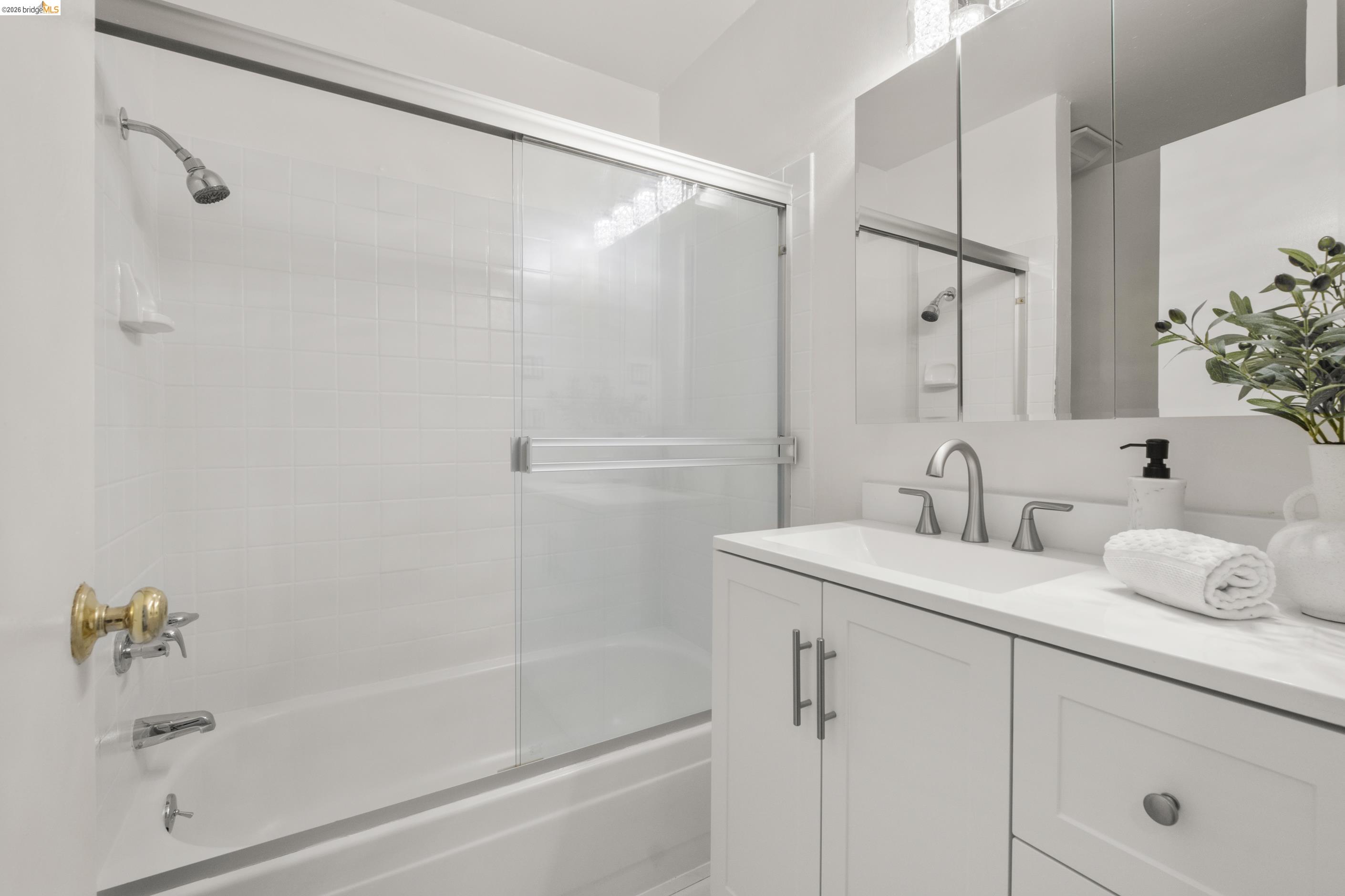 Photo #25: 41128027 Listing: Photo #25