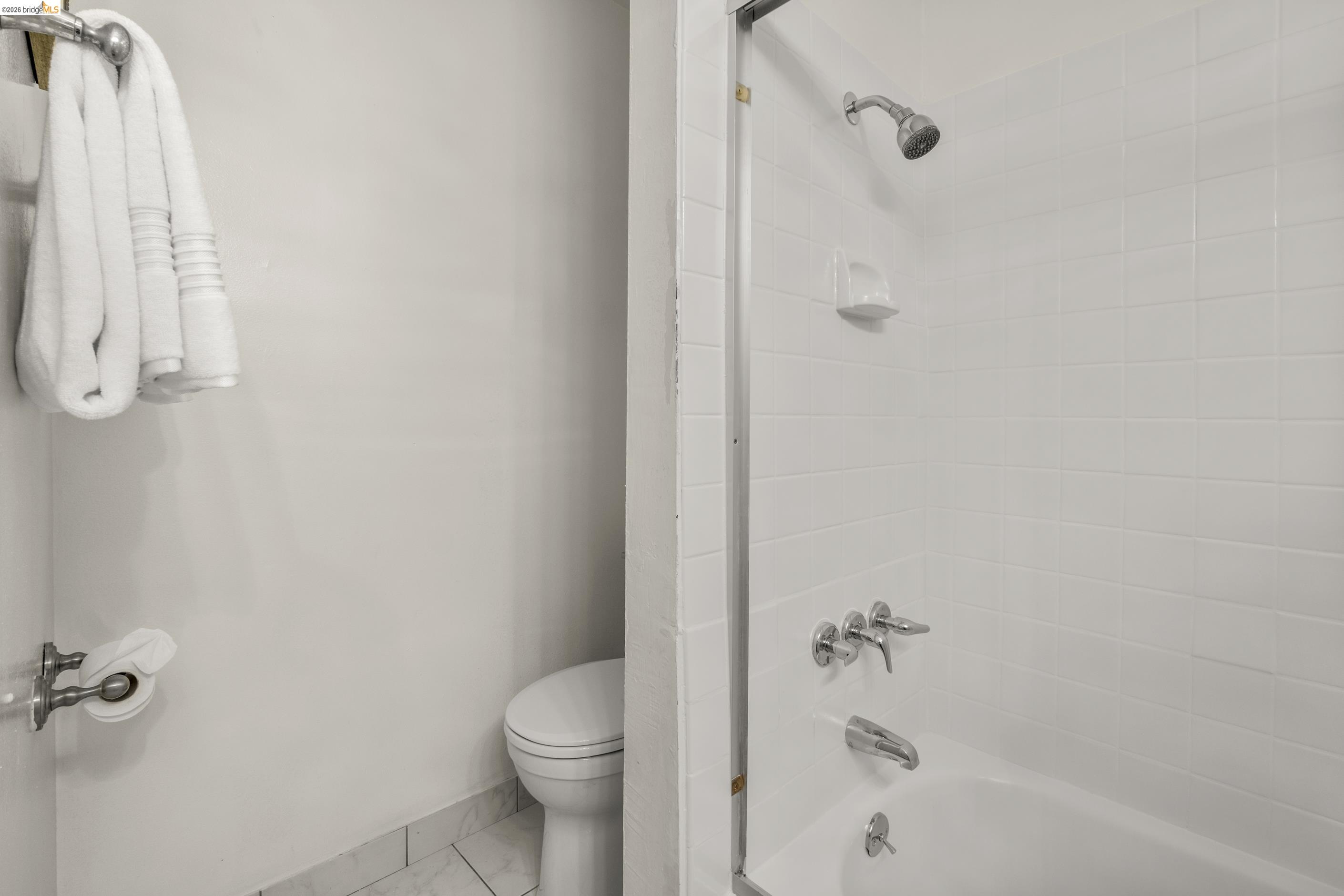 Photo #26: 41128027 Listing: Photo #26