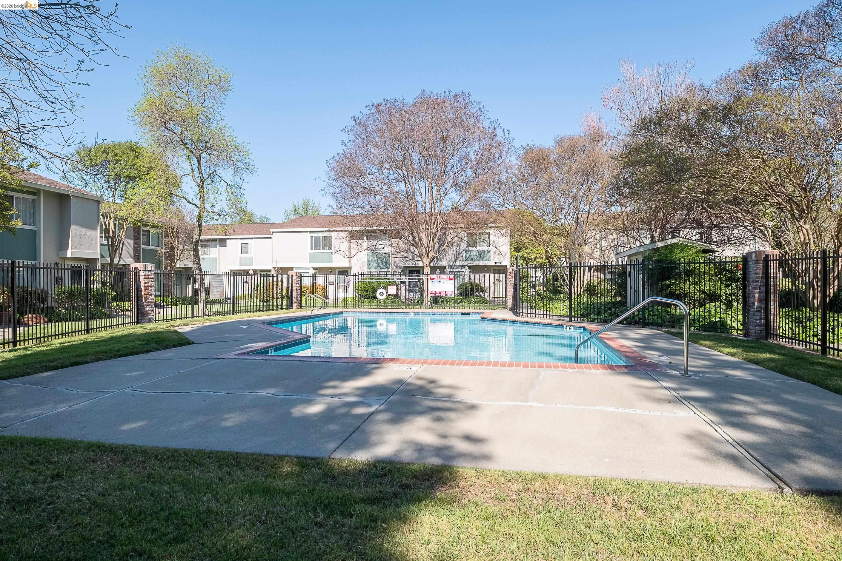 Photo #40: 41128027 Listing: Photo #40