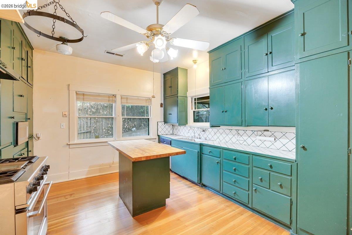 Detail Gallery Image 9 of 42 For 518 S Washington St, Sonora,  CA 95370 - – Beds | – Baths