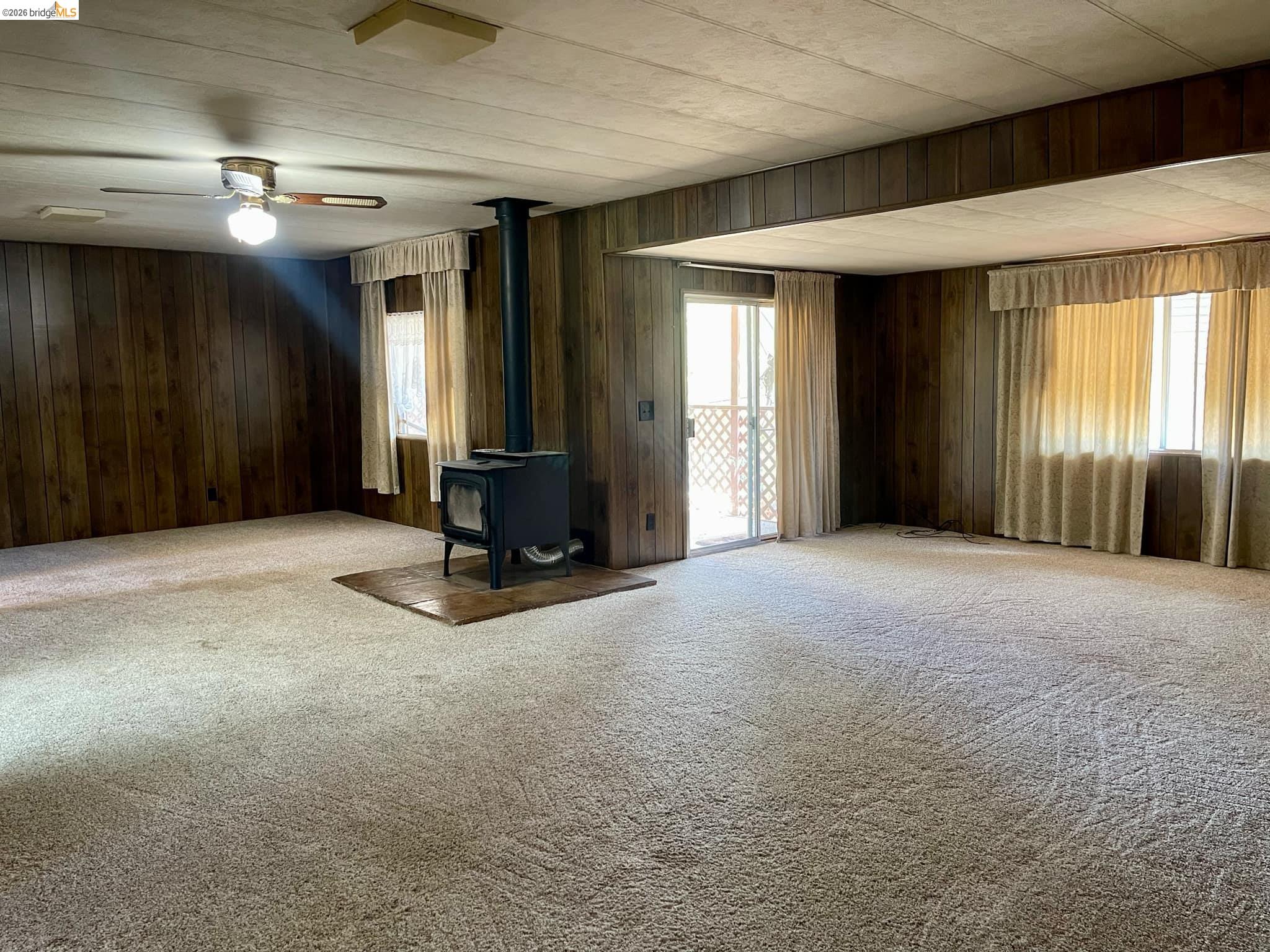 Detail Gallery Image 5 of 41 For 19361 Cherokee Rd, Tuolumne,  CA 95379 - 3 Beds | 2 Baths