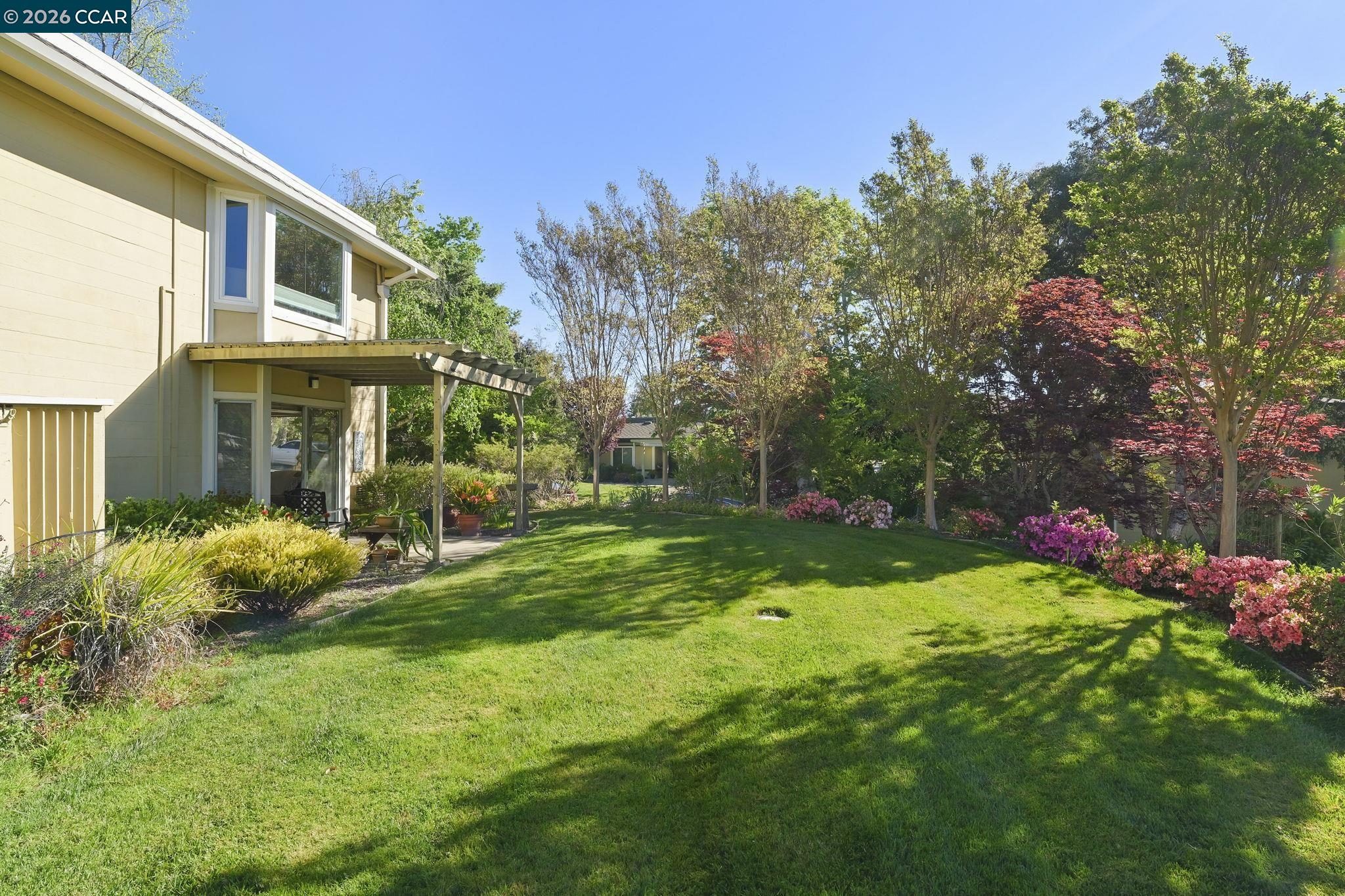 Detail Gallery Image 28 of 48 For 1201 Skycrest Dr #2,  Walnut Creek,  CA 94595 - 1 Beds | 1 Baths