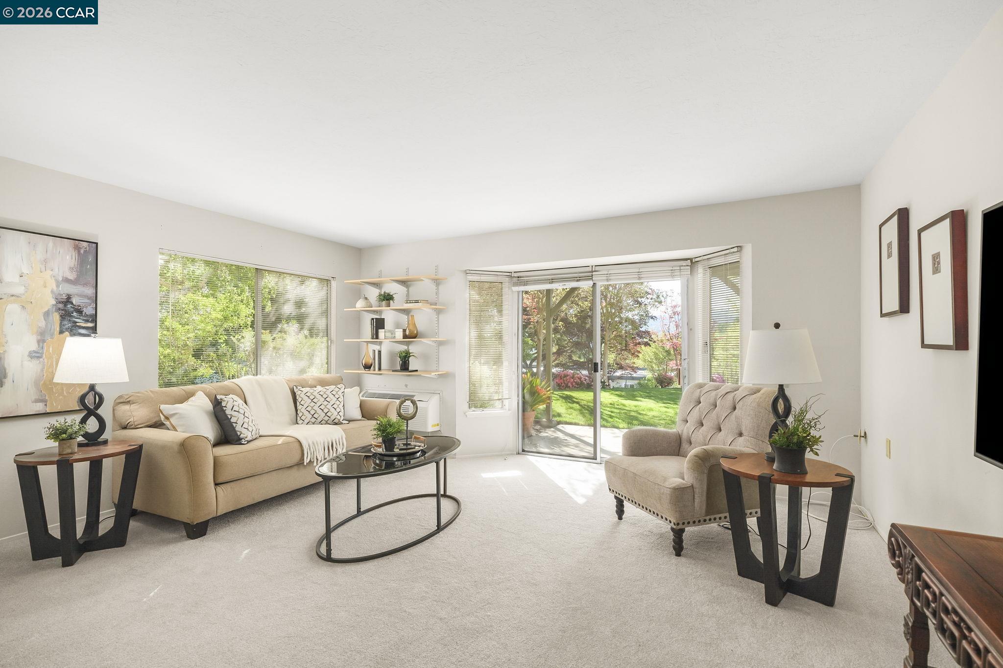 Detail Gallery Image 10 of 48 For 1201 Skycrest Dr #2,  Walnut Creek,  CA 94595 - 1 Beds | 1 Baths