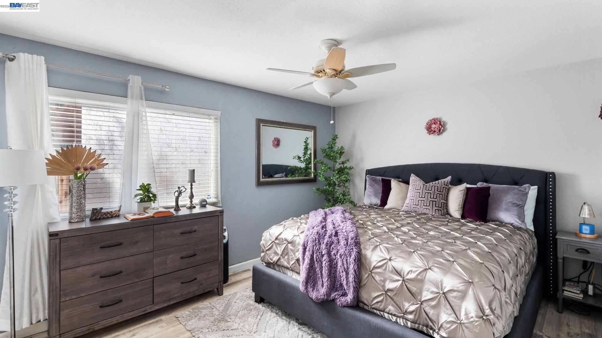 Detail Gallery Image 12 of 24 For 1143 Bedford, Vacaville,  CA 95687 - 3 Beds | 2 Baths