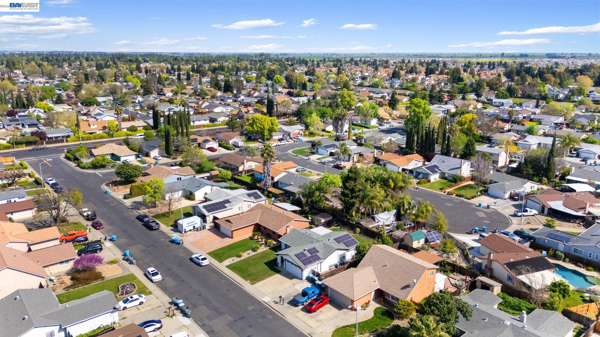 Detail Gallery Image 24 of 24 For 1143 Bedford, Vacaville,  CA 95687 - 3 Beds | 2 Baths