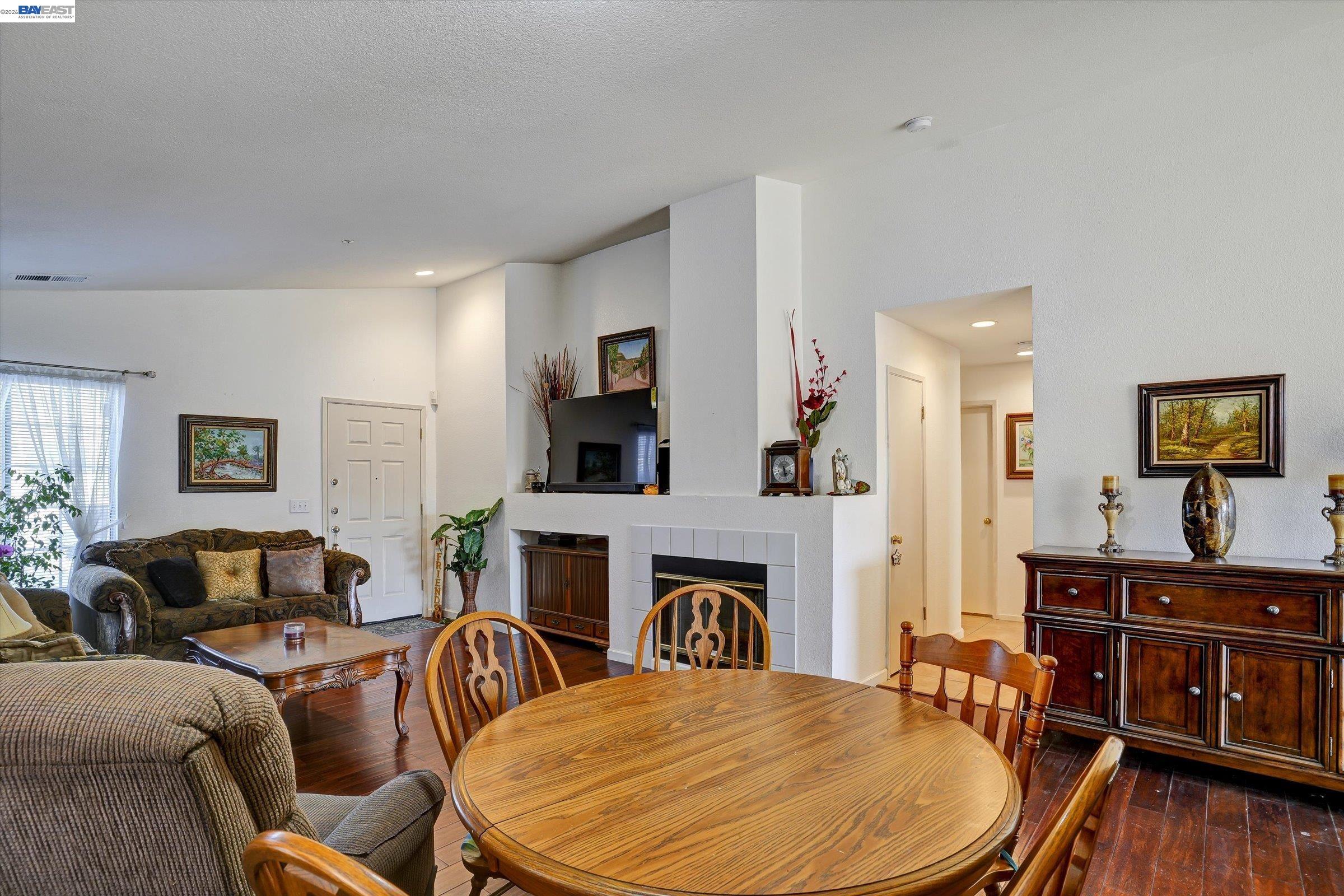 Detail Gallery Image 11 of 36 For 218 Christensen Ave, Salinas,  CA 93906 - 3 Beds | 2 Baths