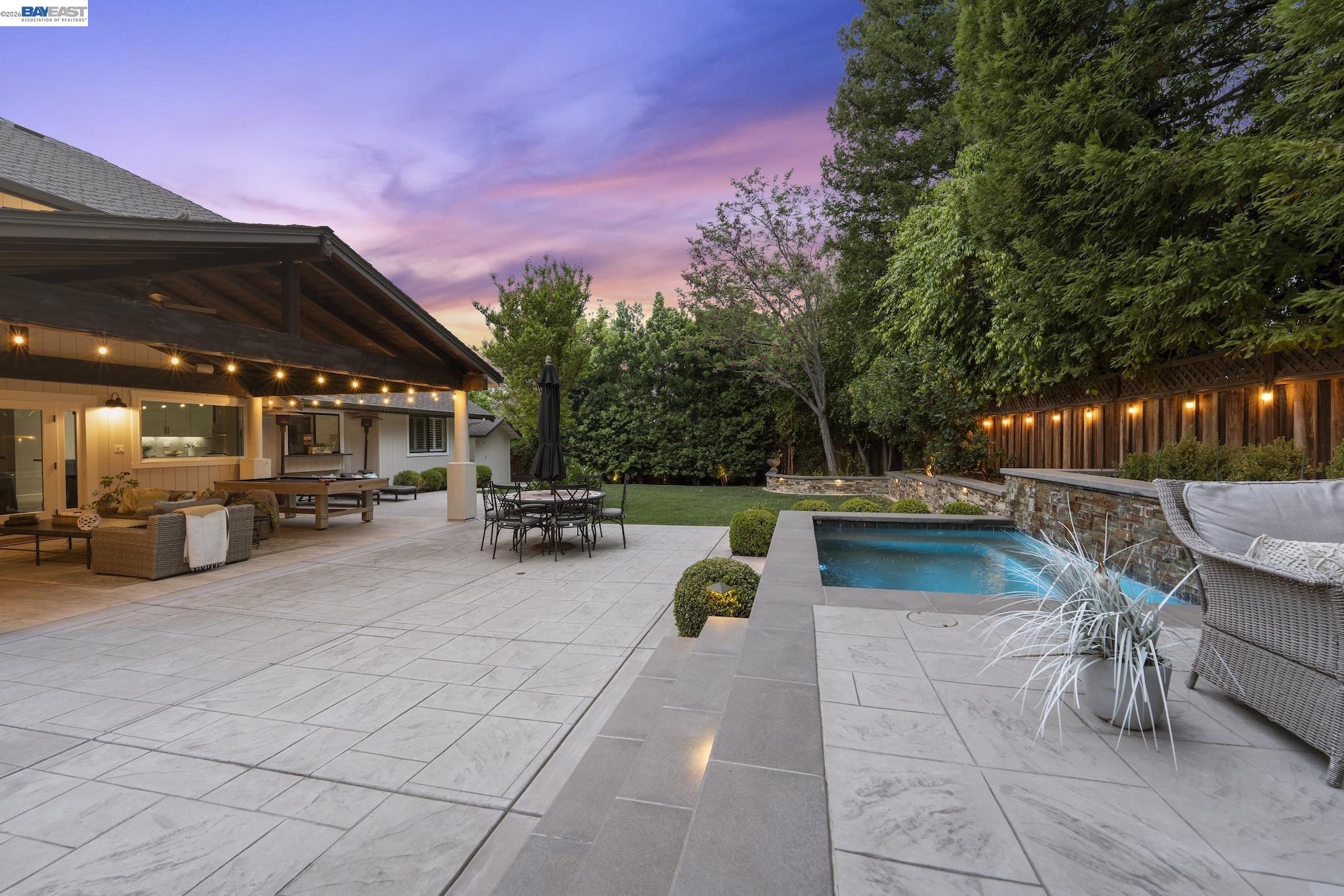 Detail Gallery Image 28 of 59 For 2726 Chateau Way, Livermore,  CA 94550 - 3 Beds | 2/1 Baths