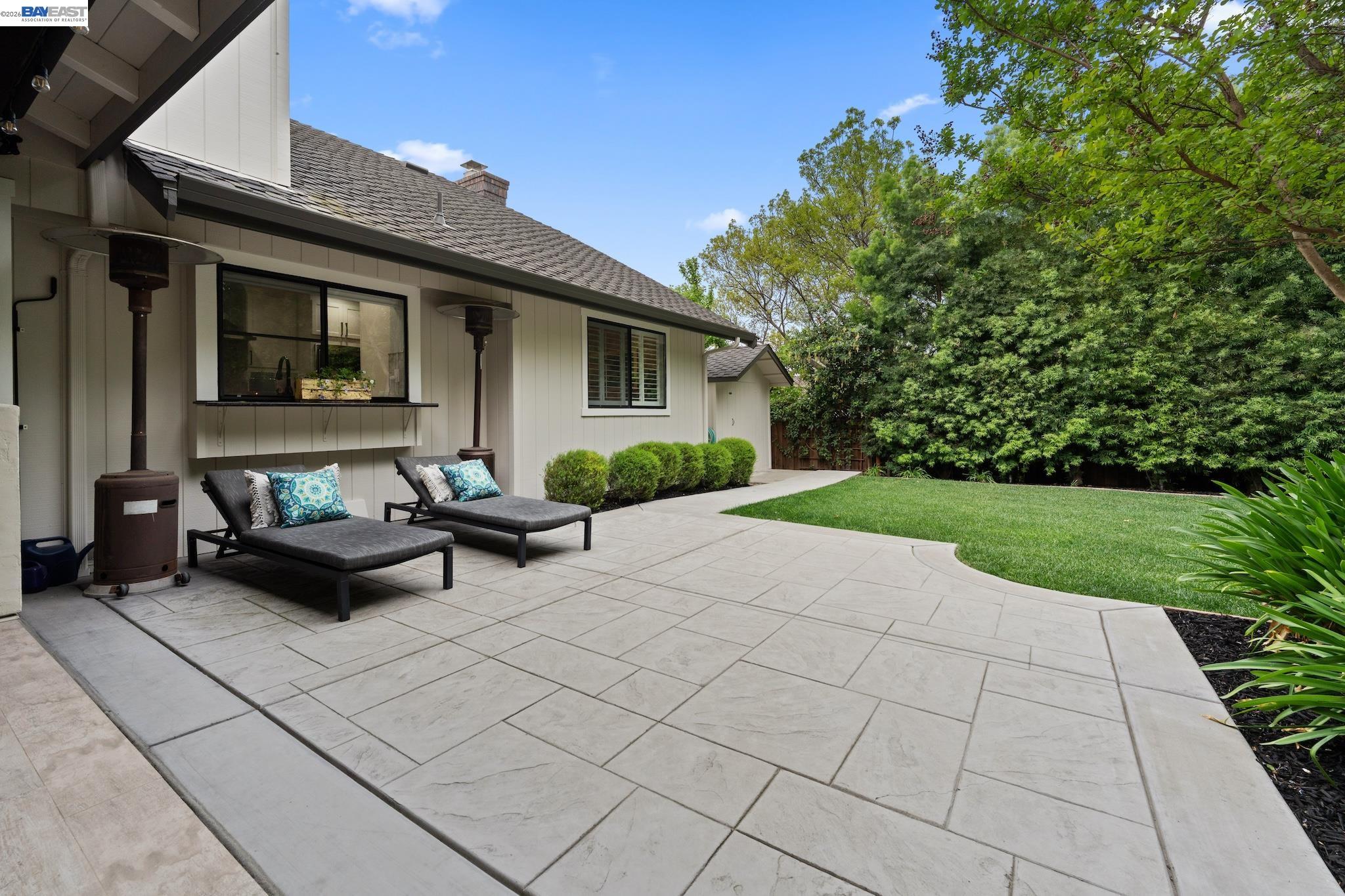 Detail Gallery Image 41 of 59 For 2726 Chateau Way, Livermore,  CA 94550 - 3 Beds | 2/1 Baths