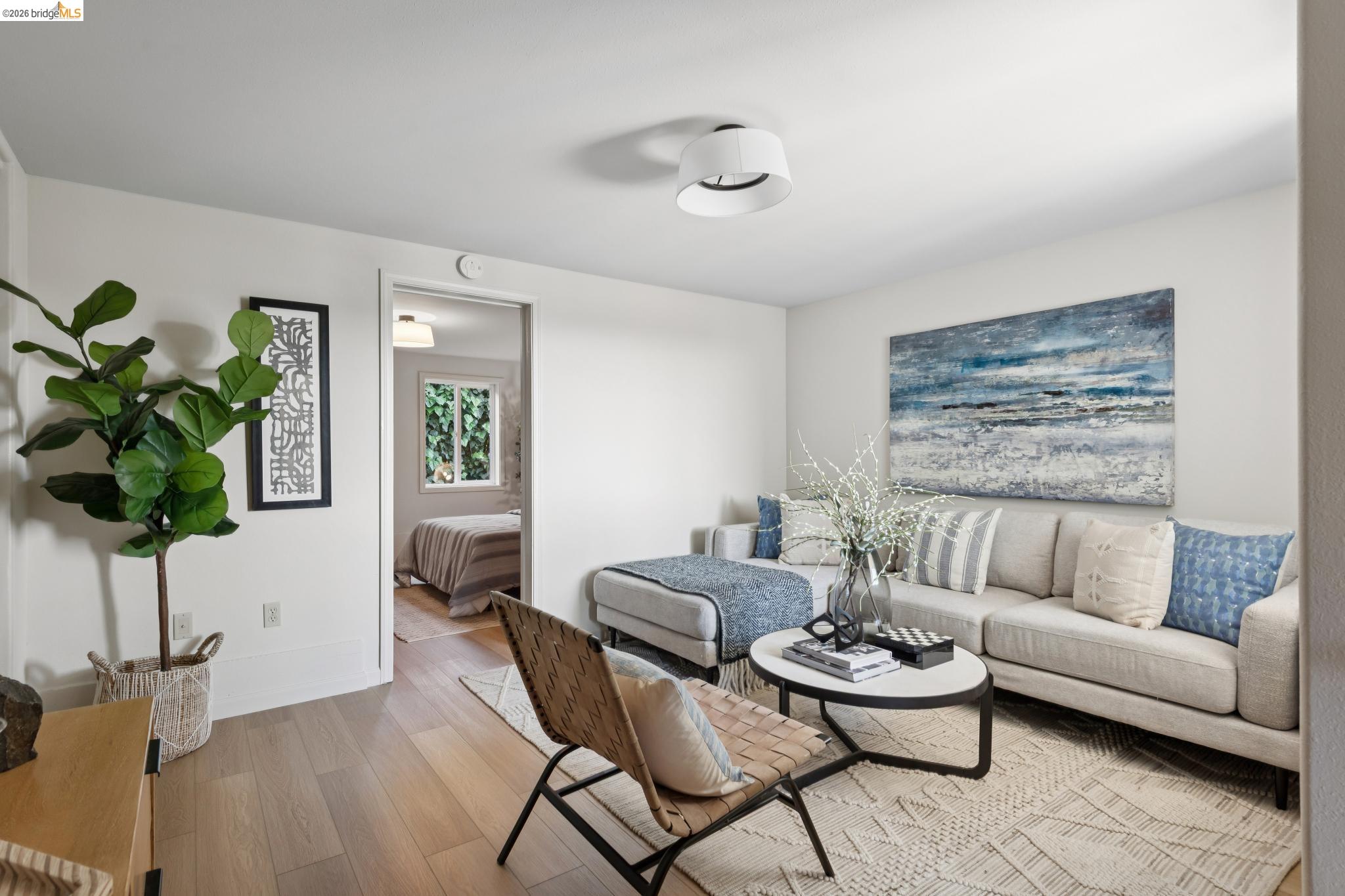 Detail Gallery Image 33 of 51 For 4021 Maybelle Ave, Oakland,  CA 94619 - 4 Beds | 3 Baths