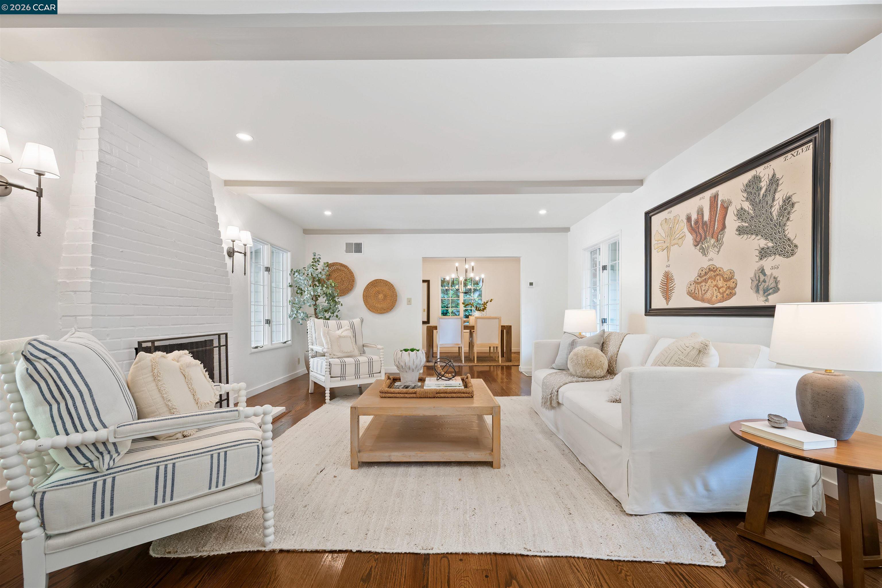 Detail Gallery Image 3 of 23 For 120 Las Vegas, Orinda,  CA 94563 - 3 Beds | 2 Baths