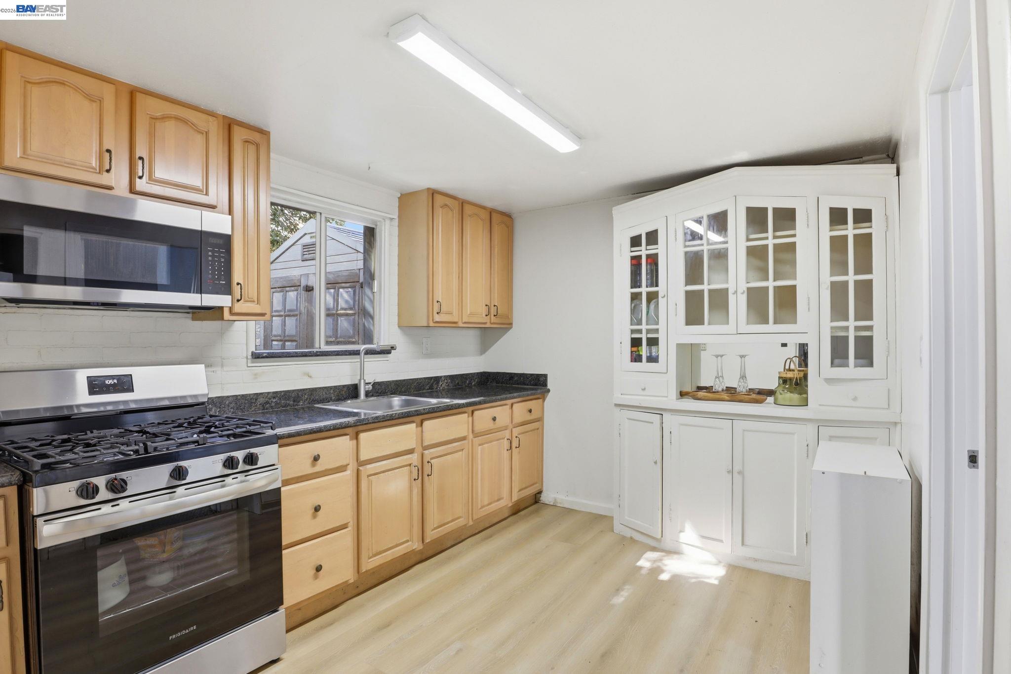 Detail Gallery Image 33 of 40 For 277 W Juana Ave, San Leandro,  CA 94577 - – Beds | – Baths