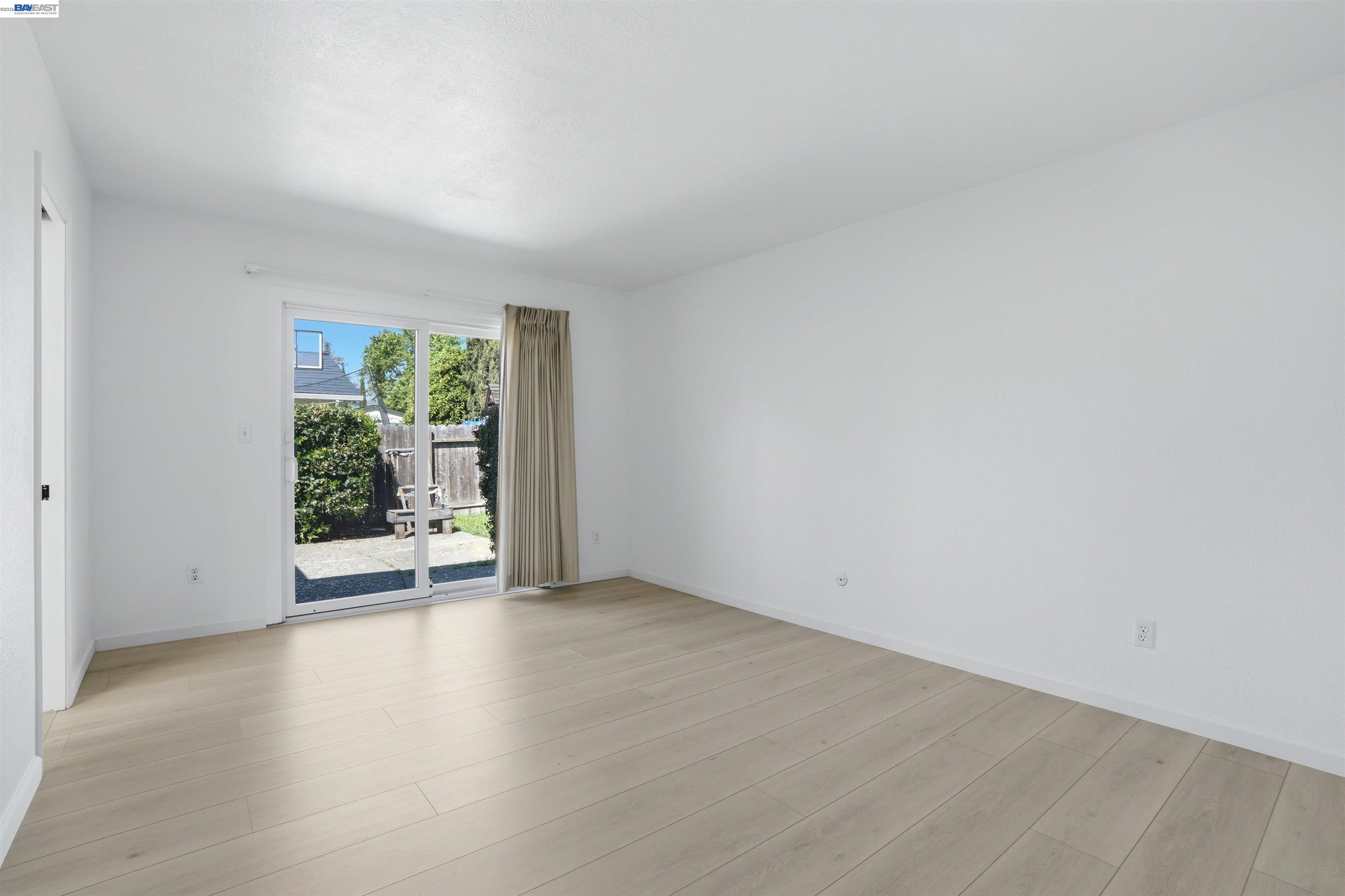 Detail Gallery Image 22 of 40 For 6635 Maple Dr, Dublin,  CA 94568 - 3 Beds | 2 Baths