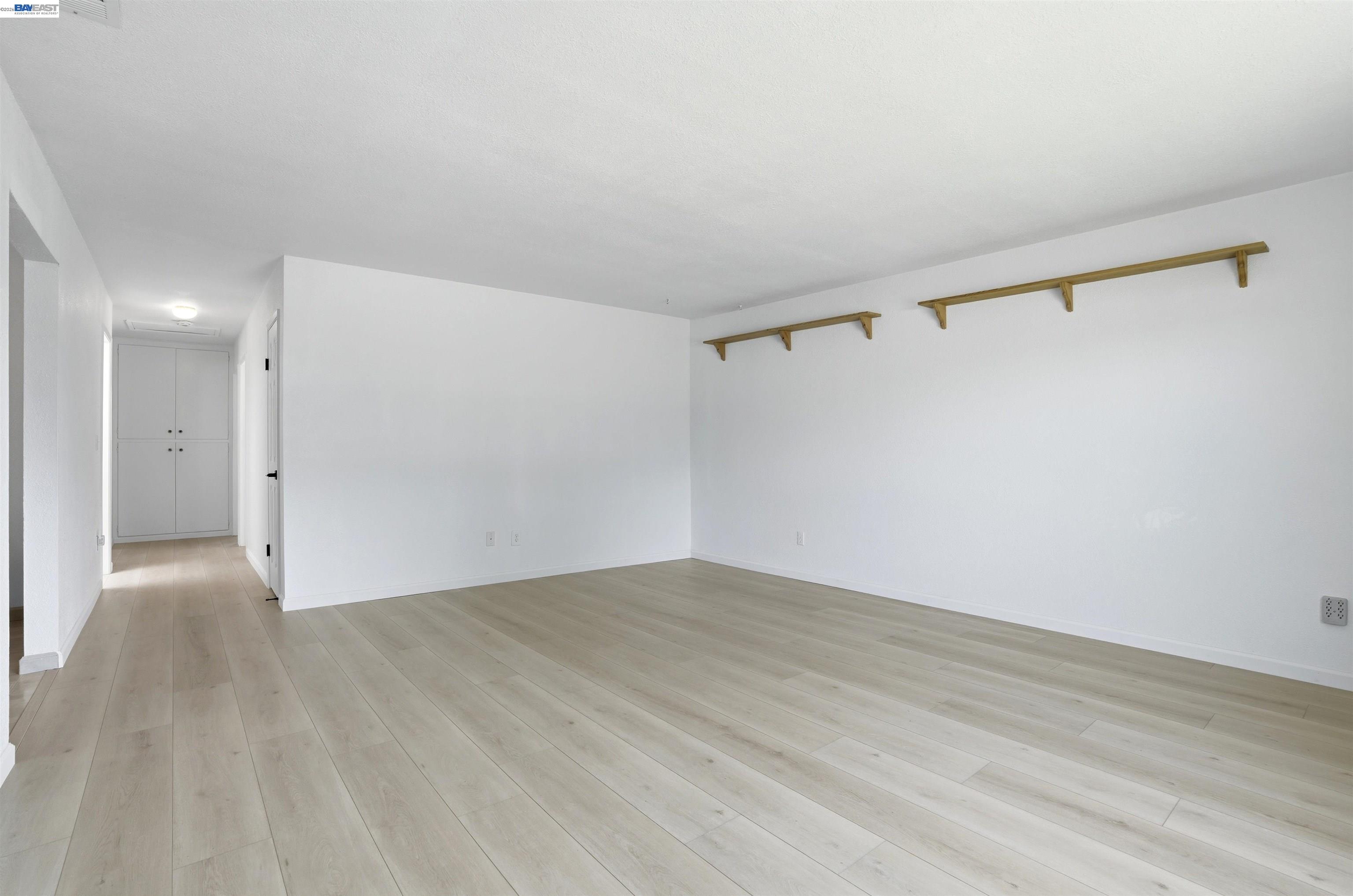 Detail Gallery Image 5 of 40 For 6635 Maple Dr, Dublin,  CA 94568 - 3 Beds | 2 Baths