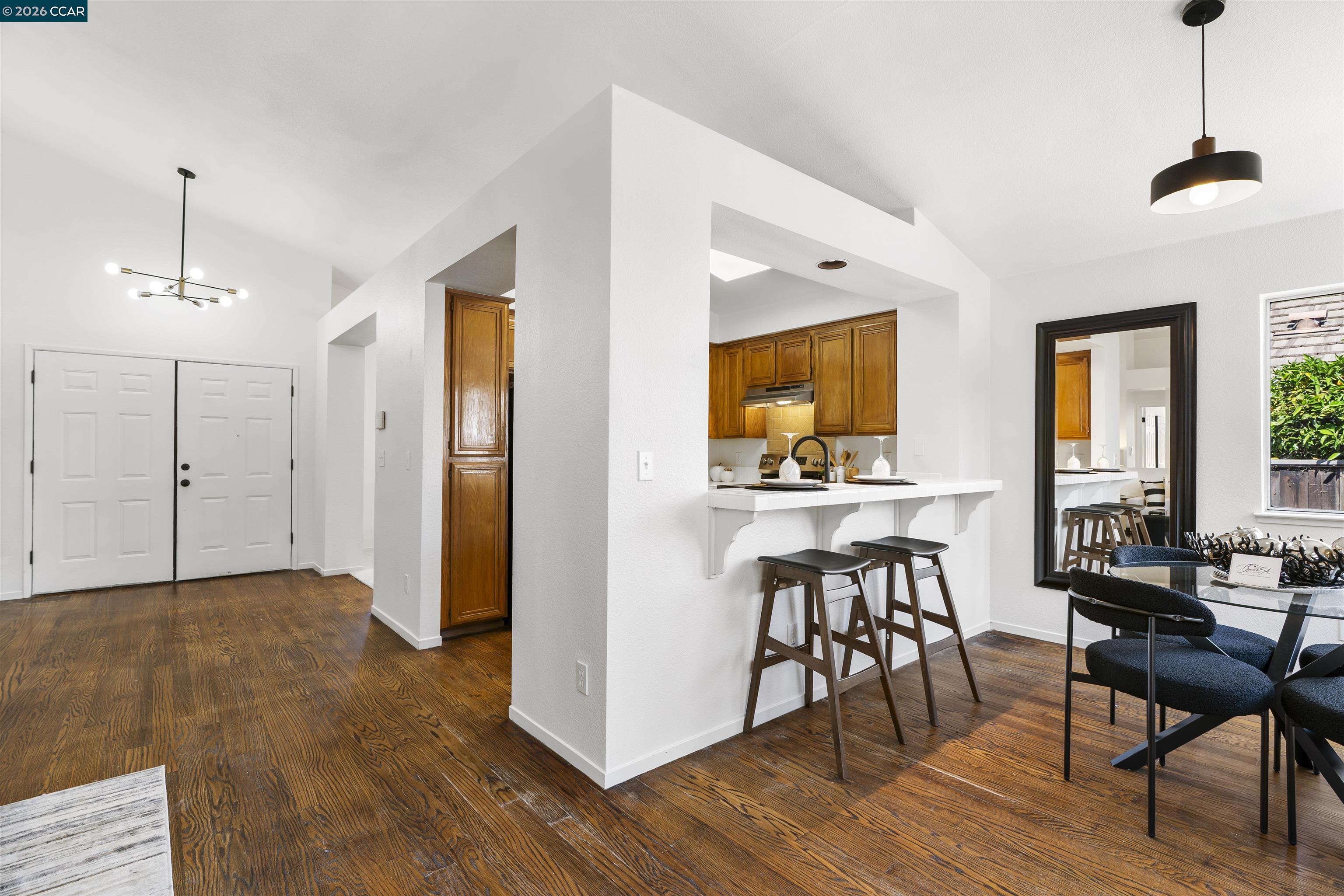 Detail Gallery Image 14 of 34 For 1191 Red Leaf Way, Pittsburg,  CA 94565 - 3 Beds | 2 Baths