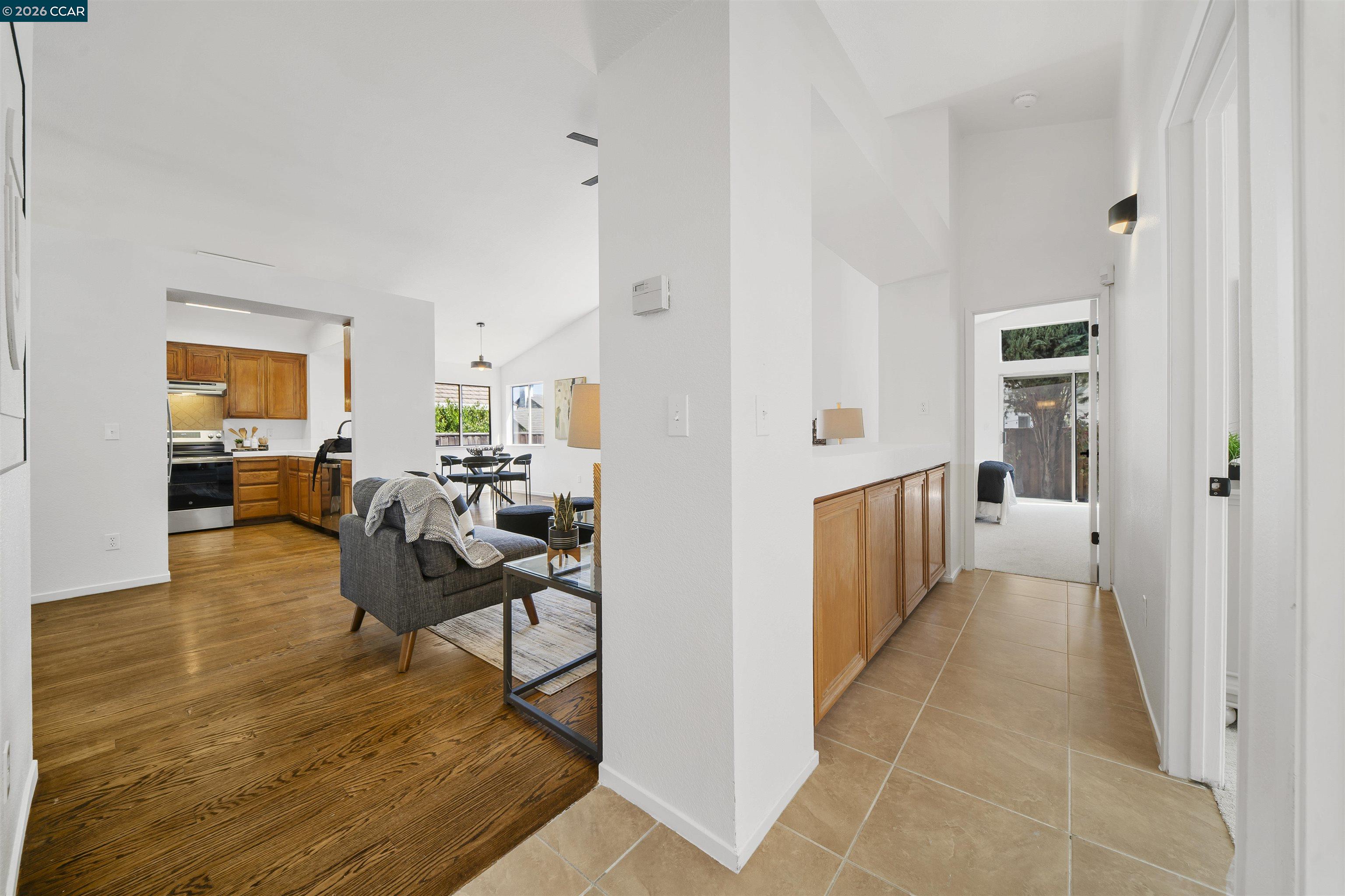 Detail Gallery Image 23 of 34 For 1191 Red Leaf Way, Pittsburg,  CA 94565 - 3 Beds | 2 Baths