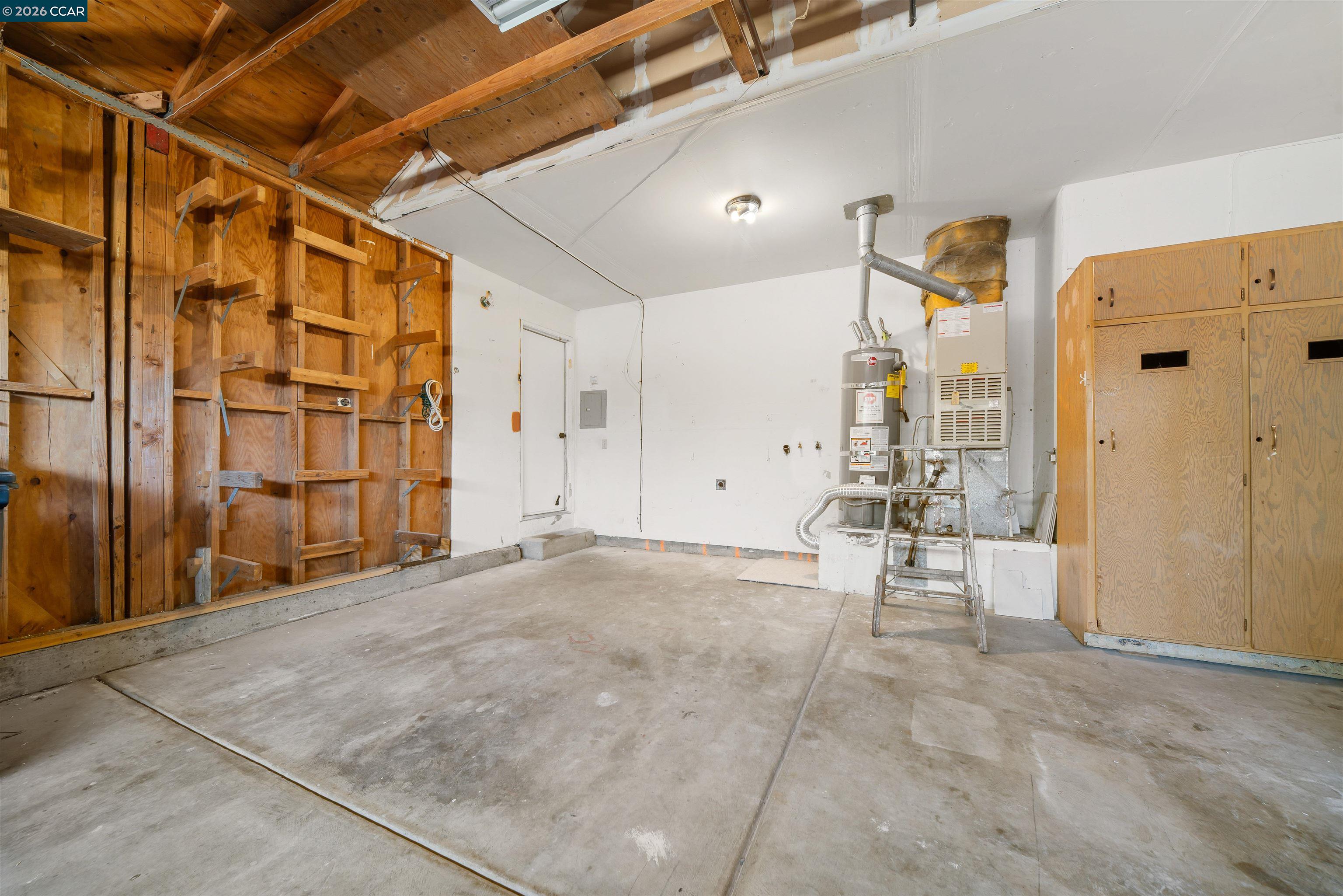 Detail Gallery Image 28 of 34 For 1191 Red Leaf Way, Pittsburg,  CA 94565 - 3 Beds | 2 Baths