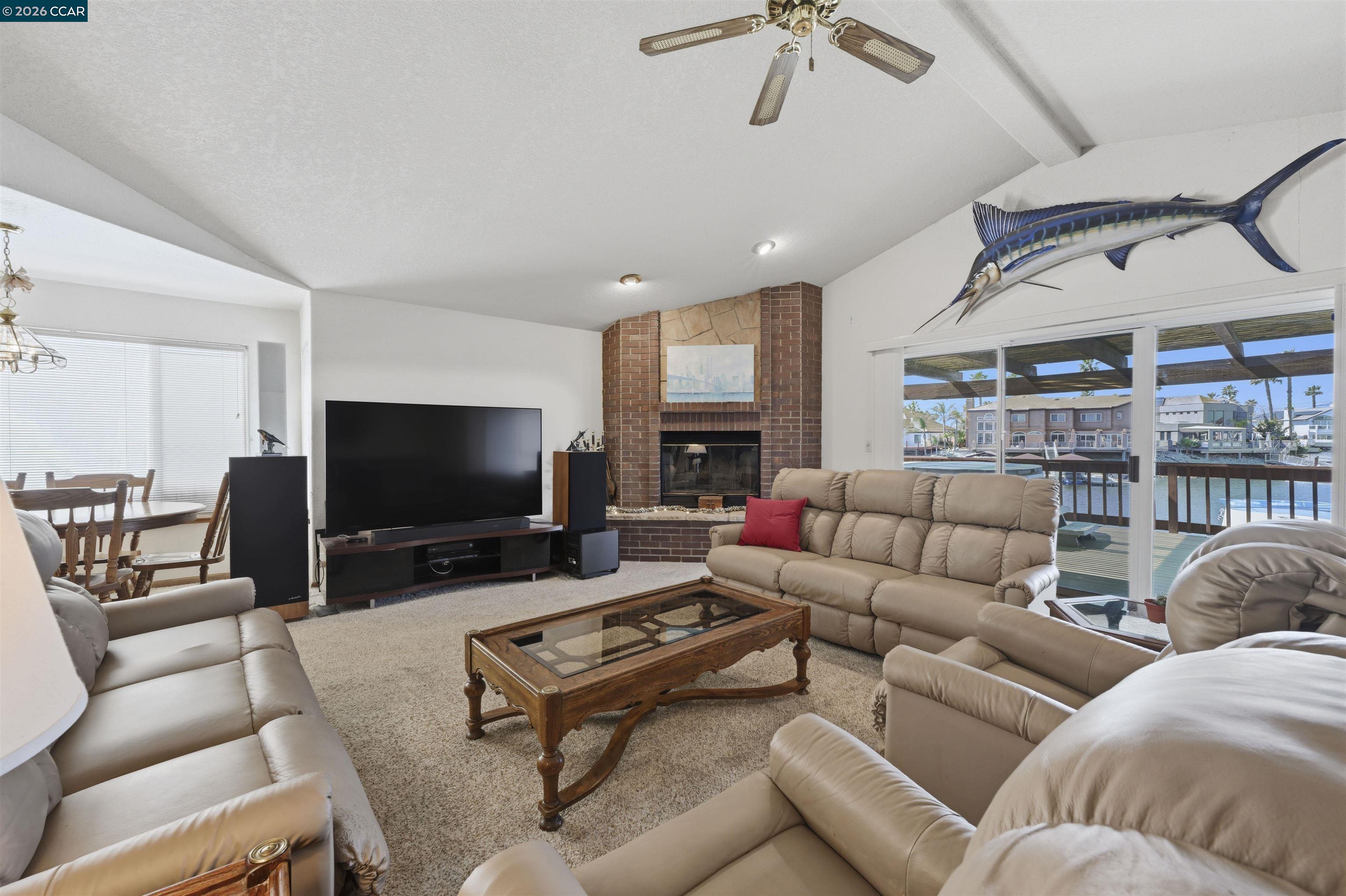 Detail Gallery Image 12 of 32 For 2008 Windward Pt, Discovery Bay,  CA 94505 - 3 Beds | 2/1 Baths