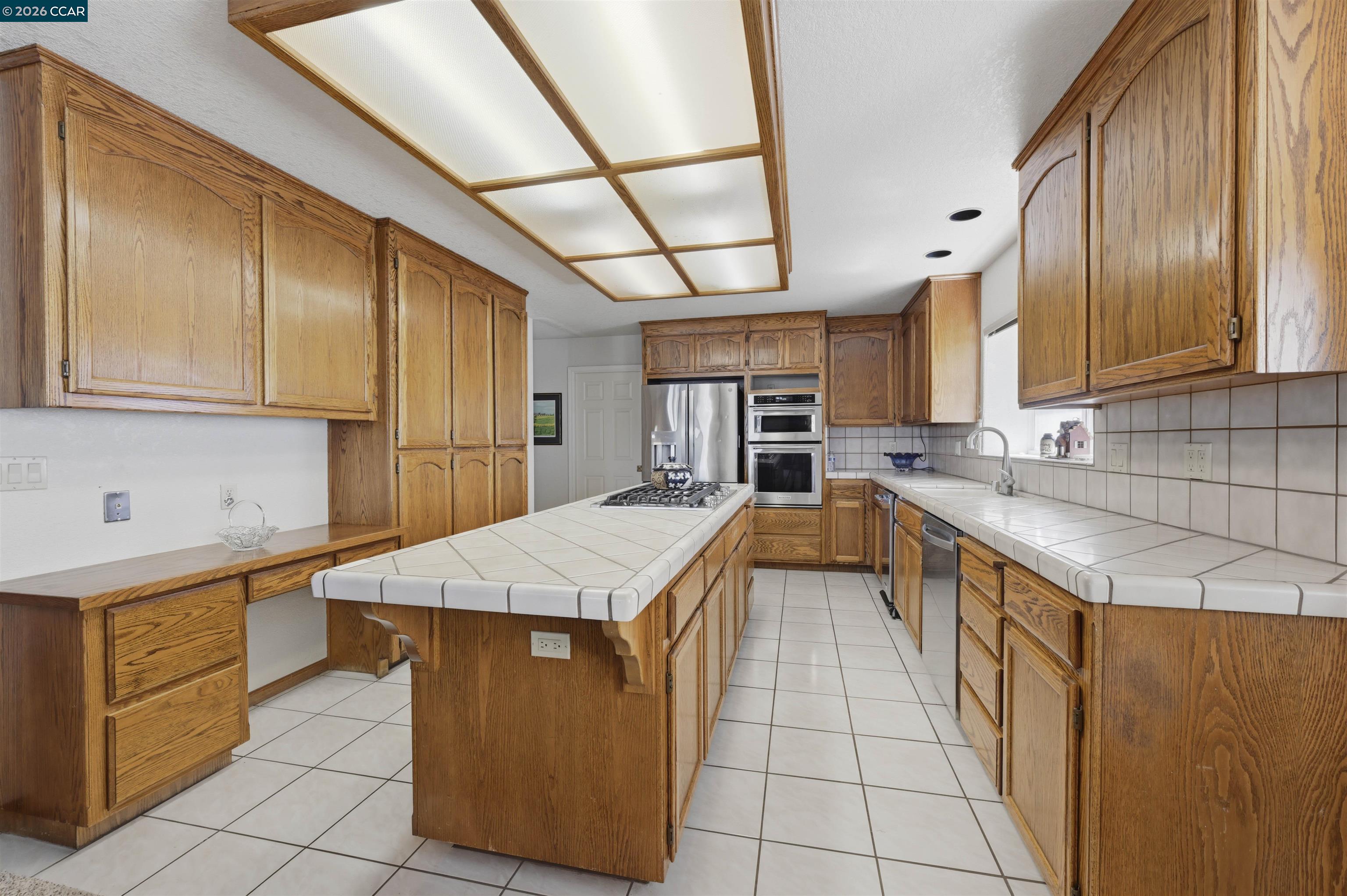 Detail Gallery Image 16 of 32 For 2008 Windward Pt, Discovery Bay,  CA 94505 - 3 Beds | 2/1 Baths