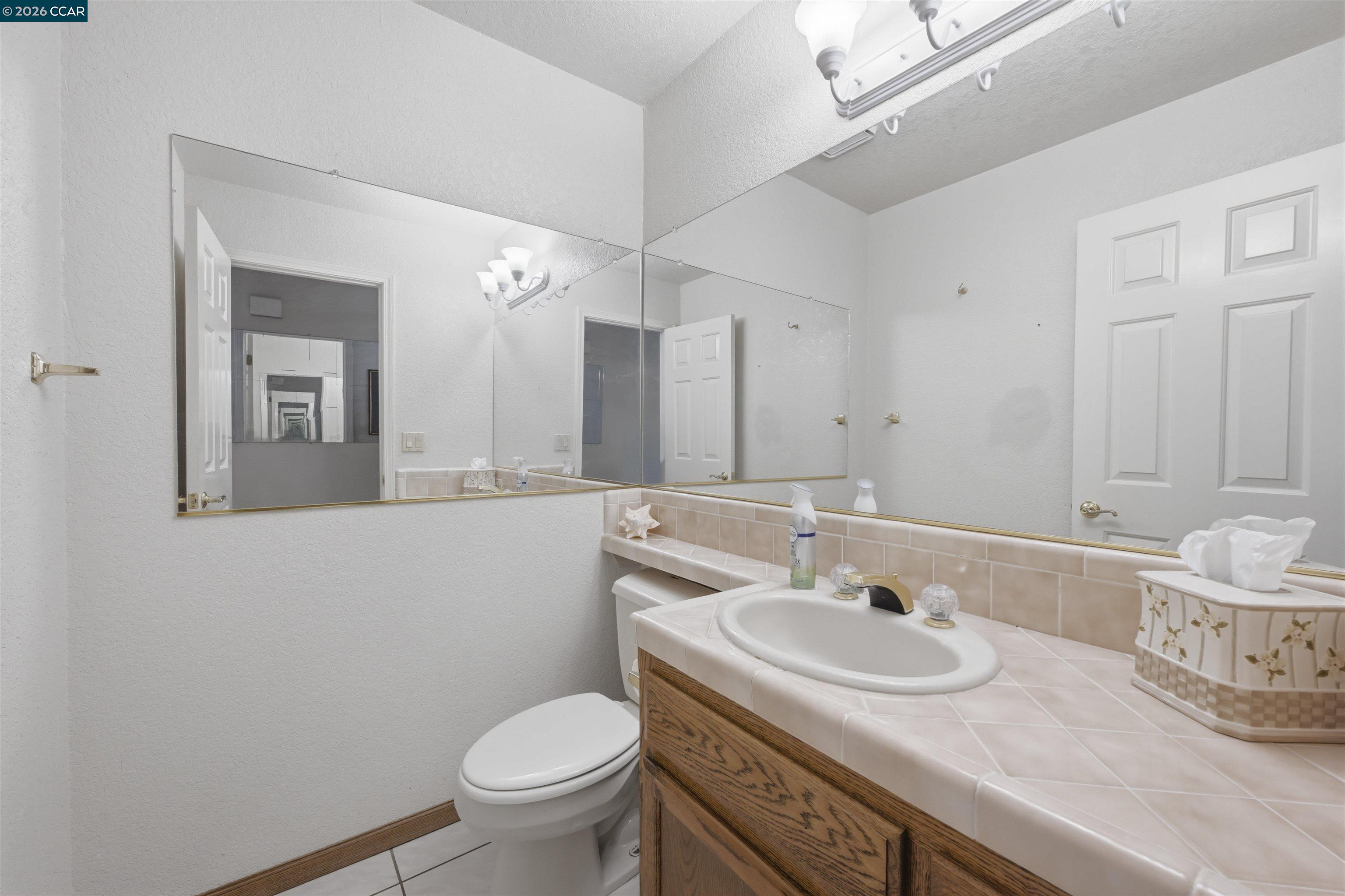 Detail Gallery Image 26 of 32 For 2008 Windward Pt, Discovery Bay,  CA 94505 - 3 Beds | 2/1 Baths