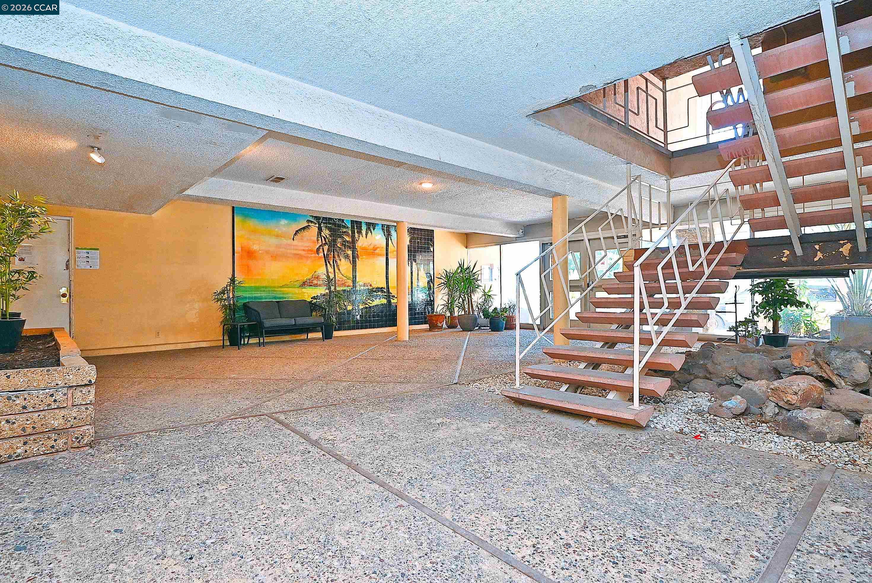 Photo #6: 41128047 Listing: Photo #6